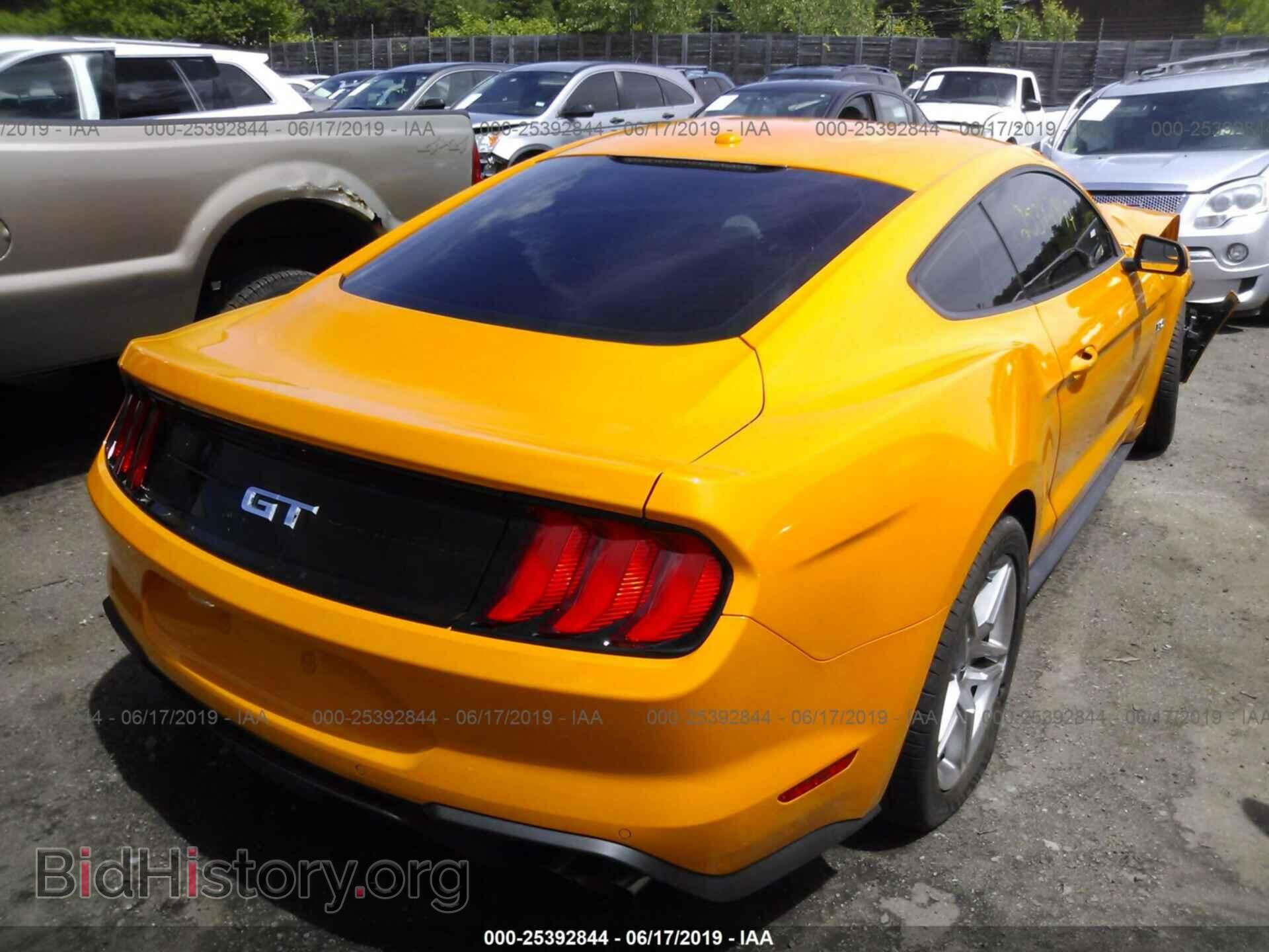 2018 FORD MUSTANG - VIN: 1FA6P8CFXJ5137137 - Фото 4