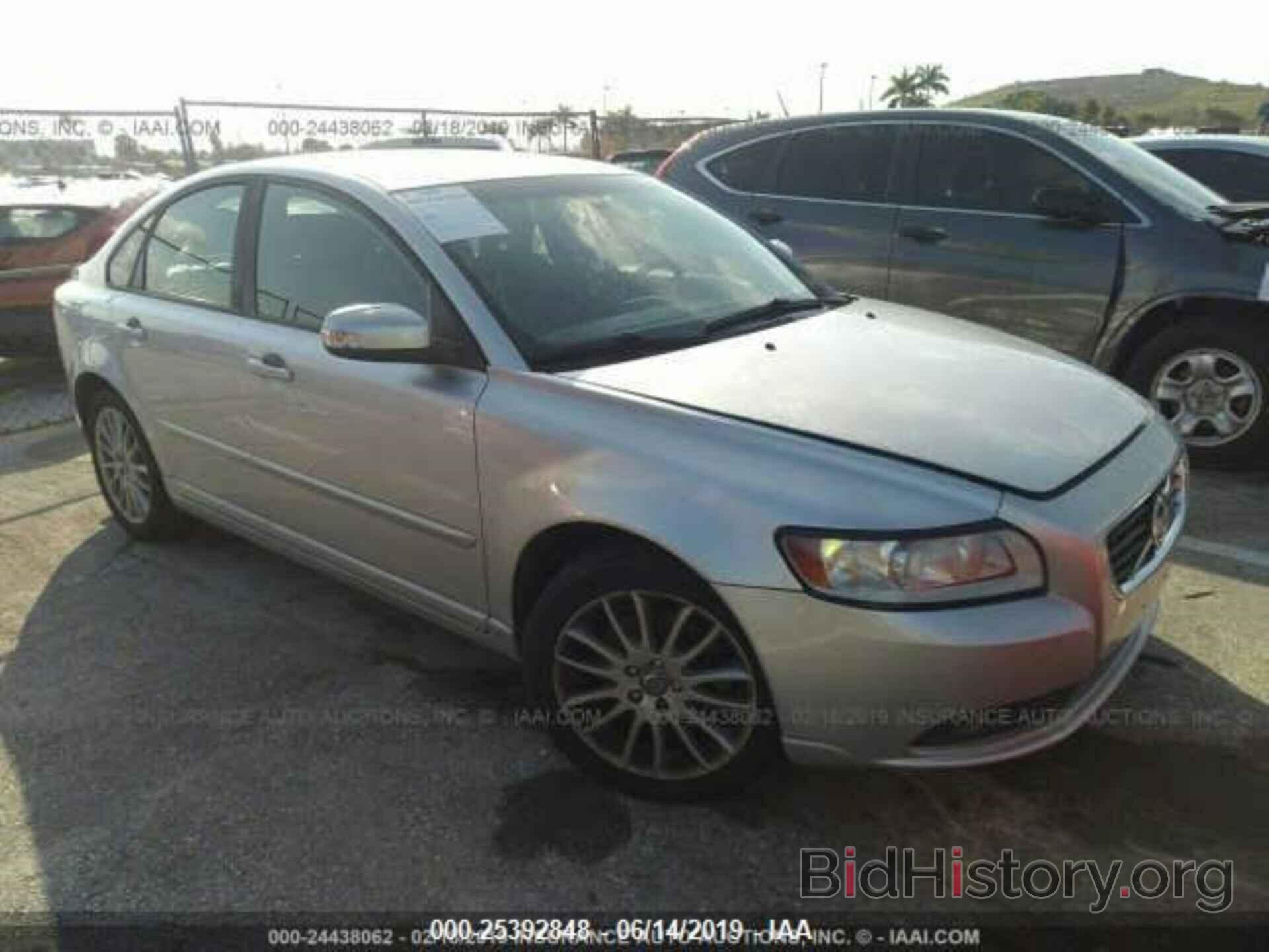 Photo YV1672MS8B2546575 - VOLVO S40 2011