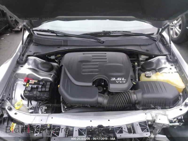 2014 Chrysler 300 (VIN 2C3CCABG5EH309913) — photo 10 of 10