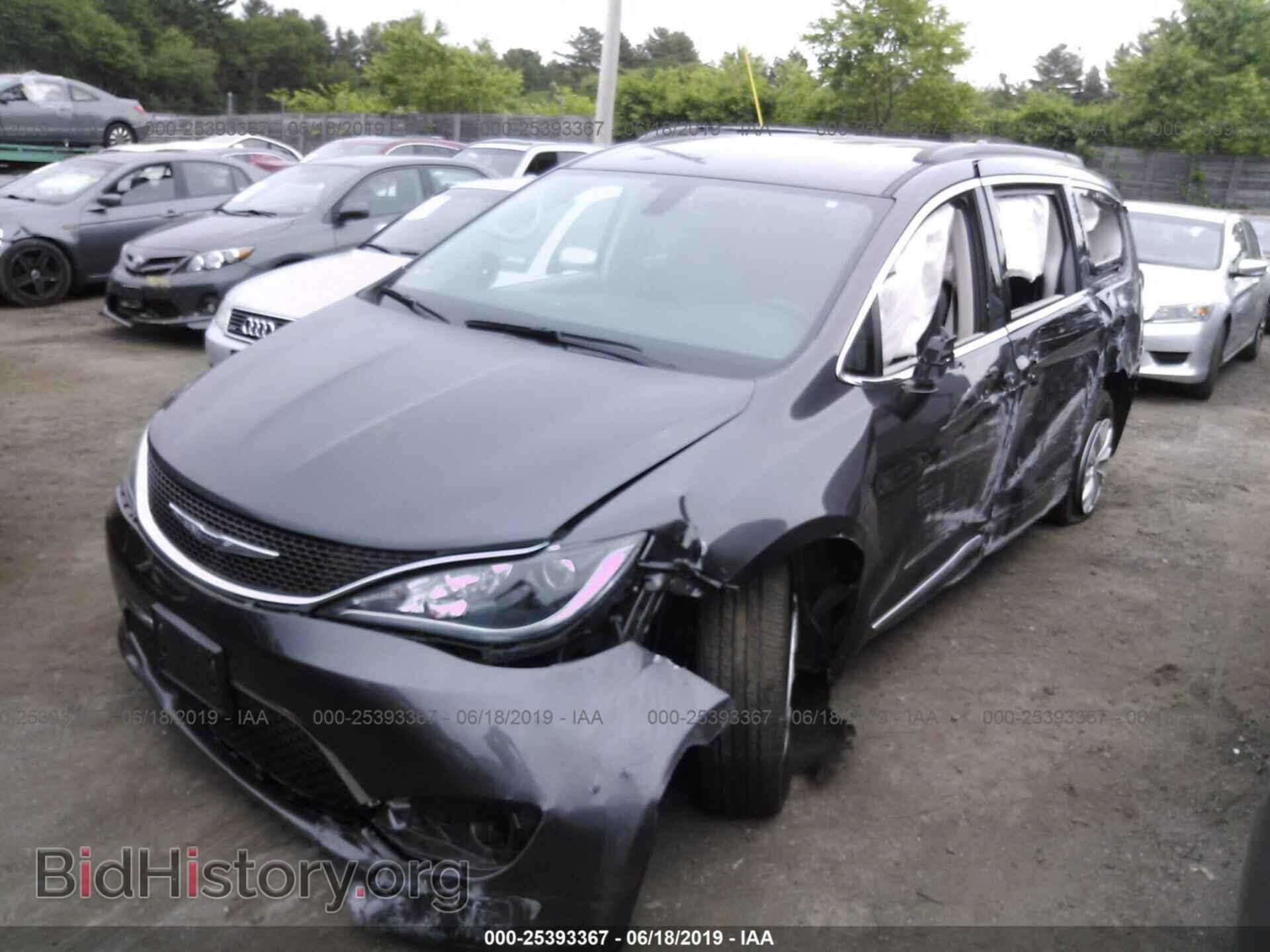 2017 CHRYSLER PACIFICA - VIN: 2C4RC1BG5HR654041 - Photo 2