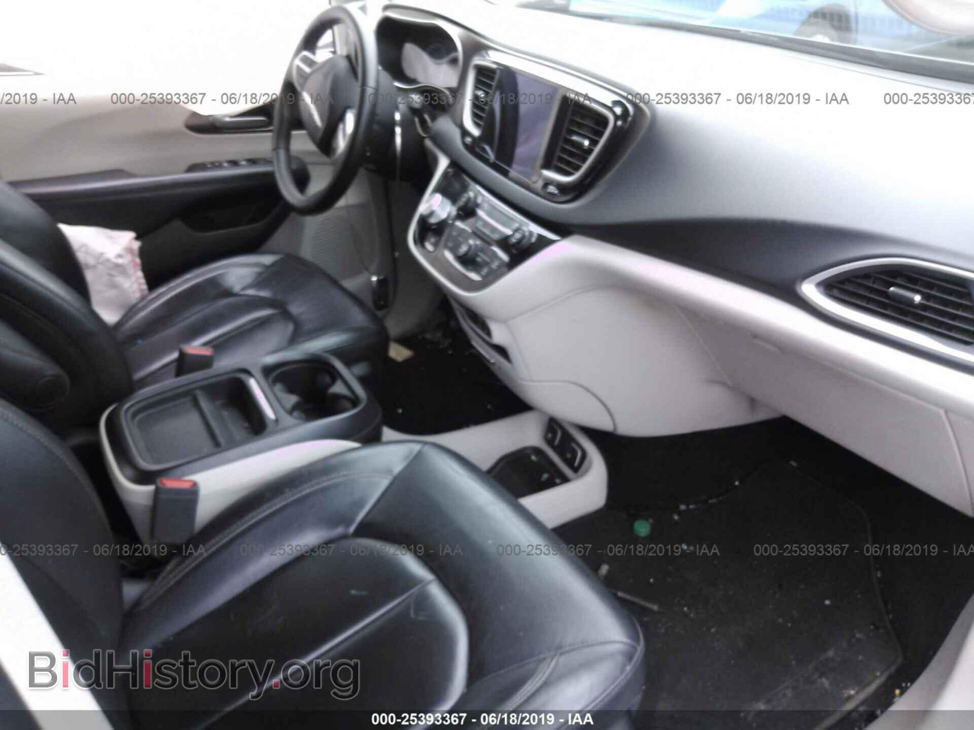2017 CHRYSLER PACIFICA - VIN: 2C4RC1BG5HR654041 - Photo 5