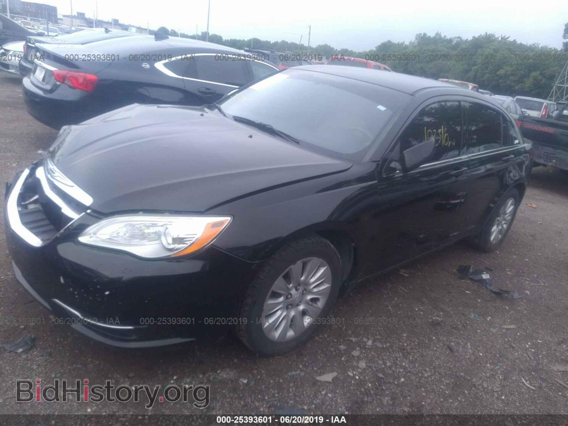 2013 CHRYSLER 200 - VIN: 1C3CCBAB4DN606317 - Photo 2