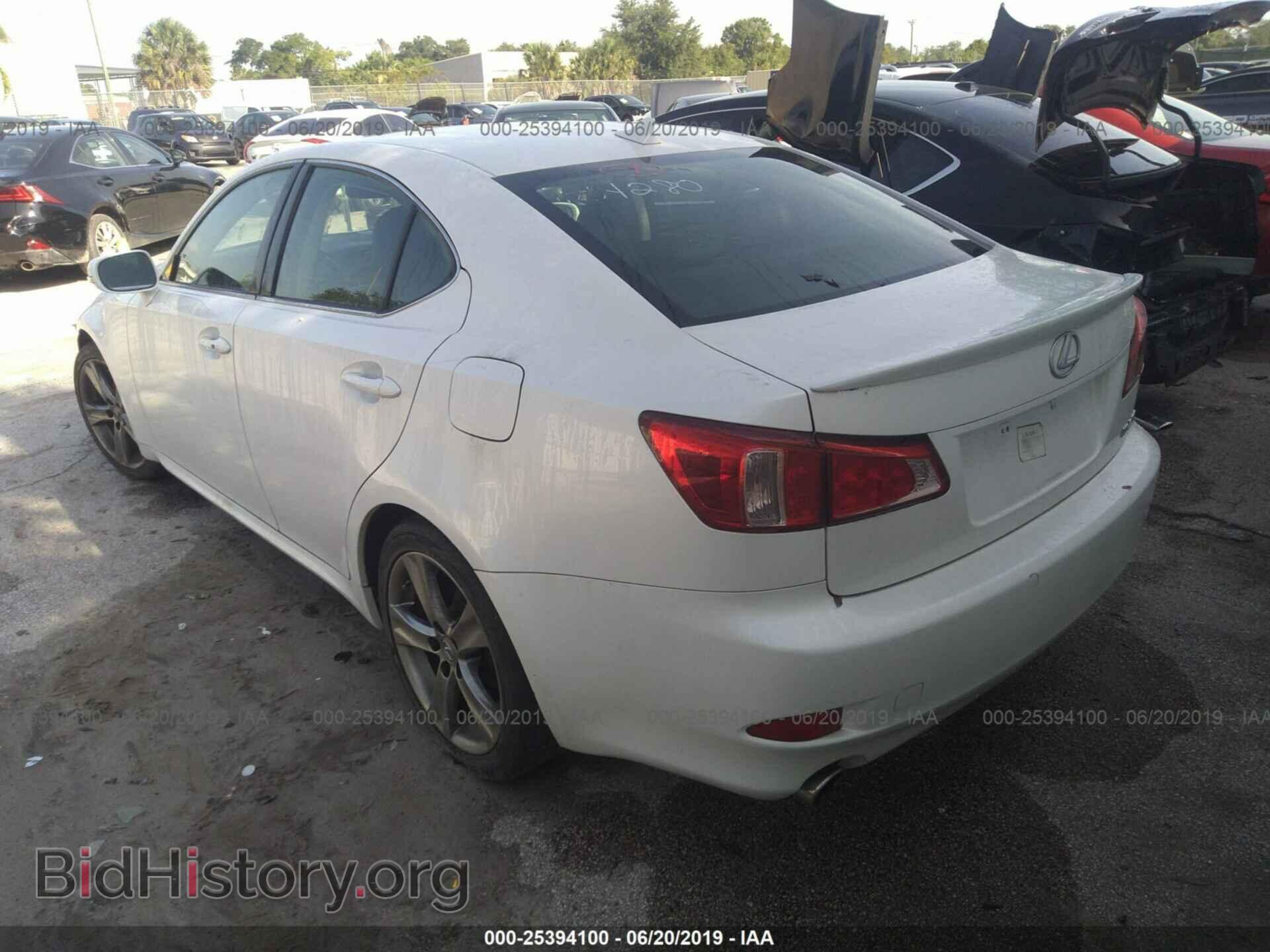 2011 LEXUS IS - VIN: JTHBF5C21B5134280 - Фото 3