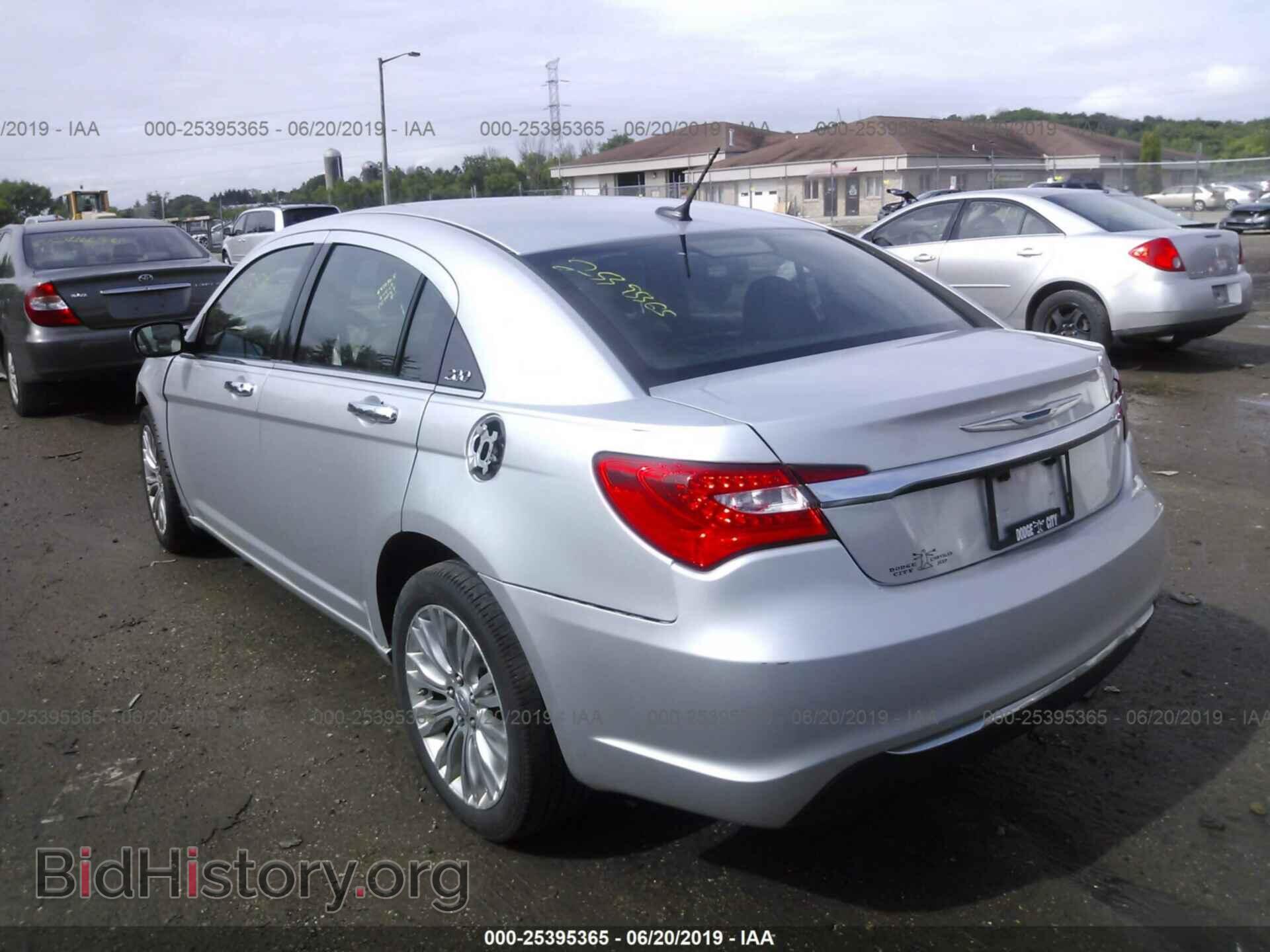 2012 CHRYSLER 200 - VIN: 1C3CCBCB3CN161368 - Photo 3
