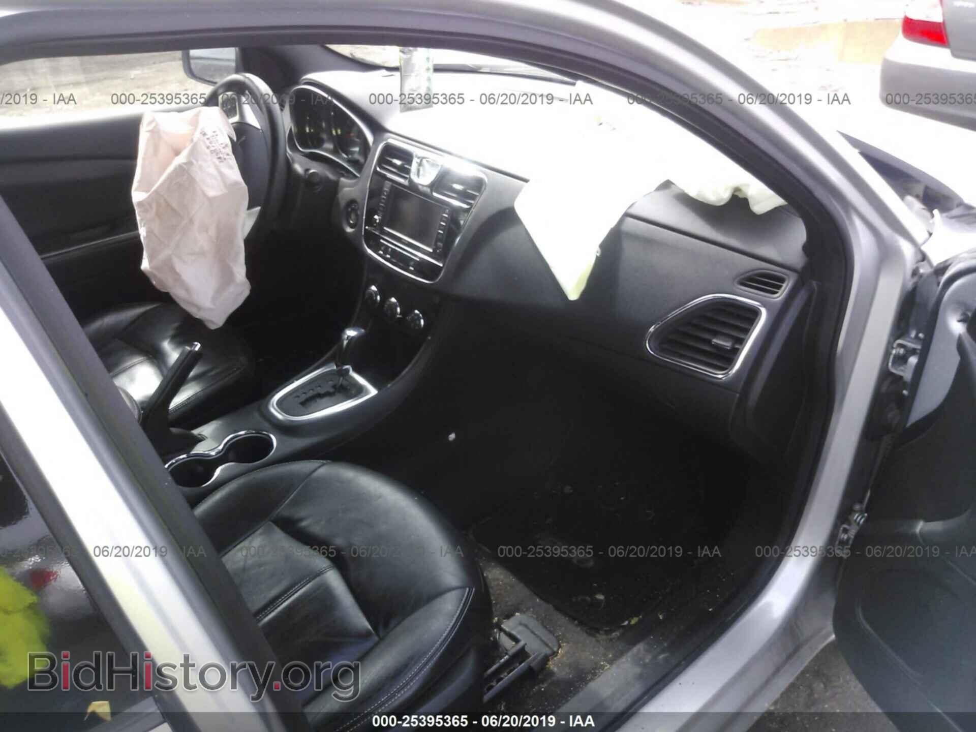 2012 CHRYSLER 200 - VIN: 1C3CCBCB3CN161368 - Photo 5