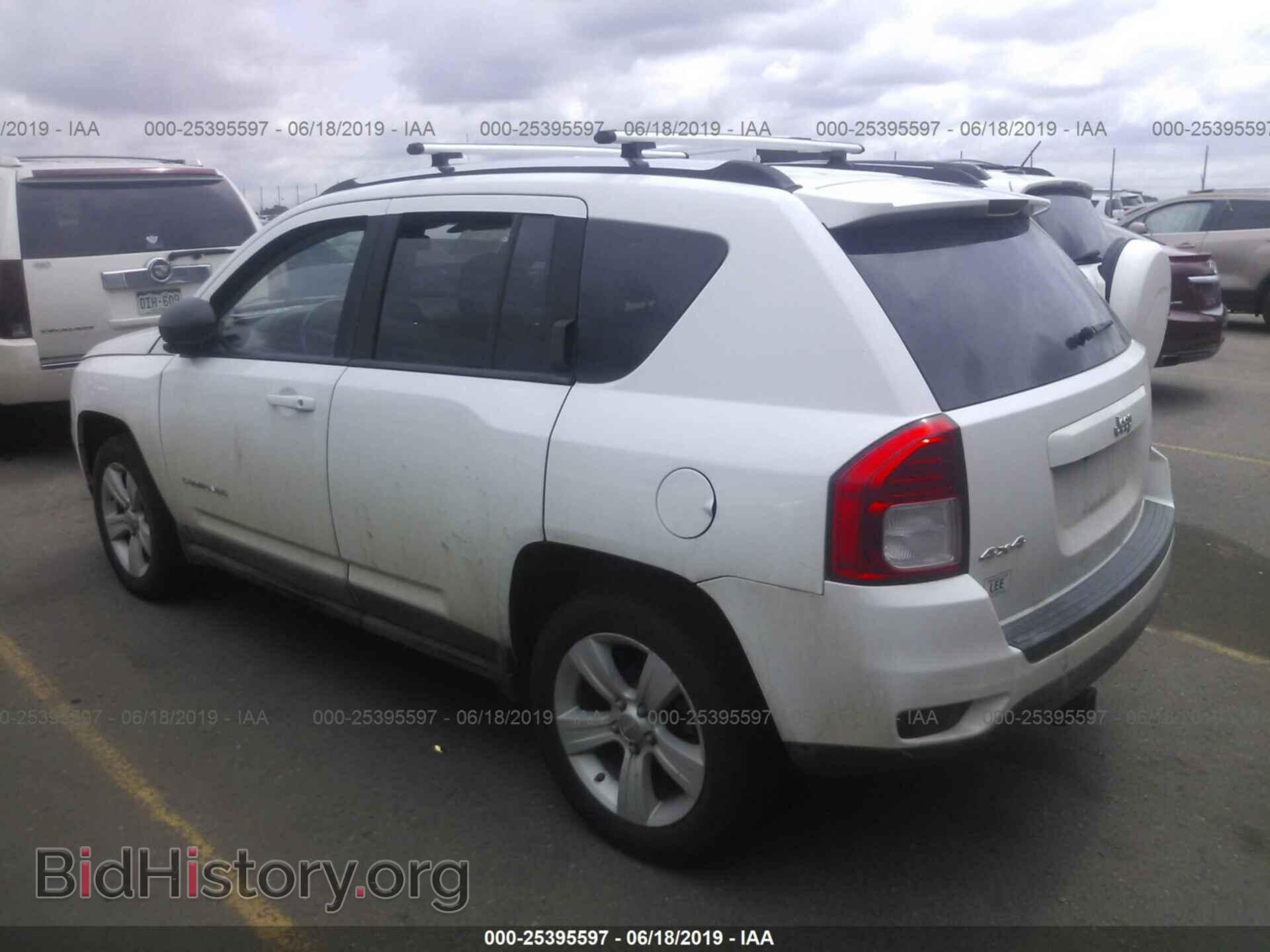 2011 JEEP COMPASS - VIN: 1J4NF1FB5BD149044 - Photo 3