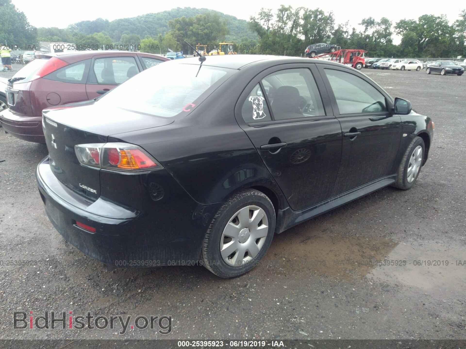 2011 MITSUBISHI LANCER - VIN: JA32U2FU2BU043784 - Фото 4