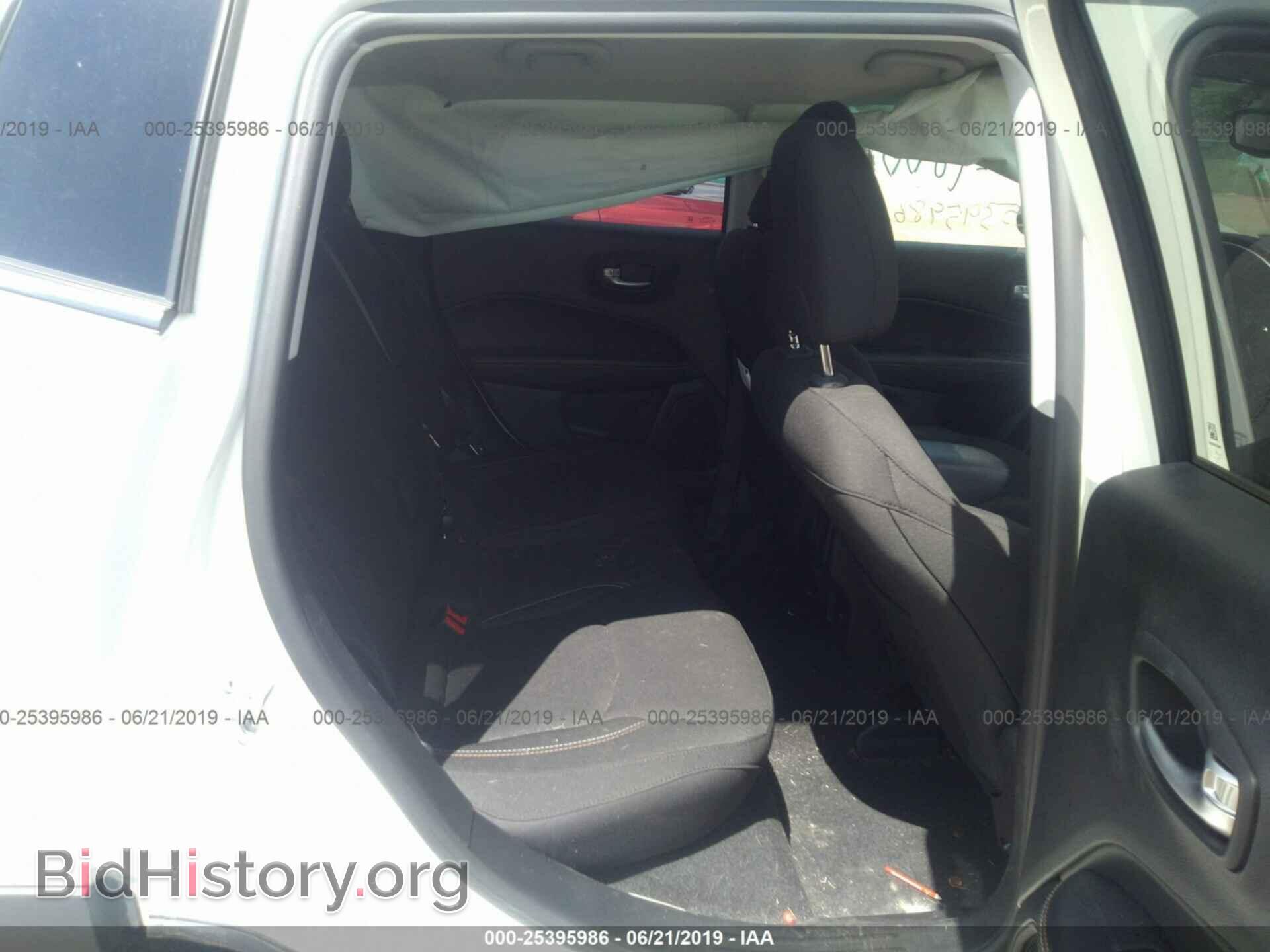 2017 JEEP COMPASS - VIN: 3C4NJDAB4HT667310 - Photo 8