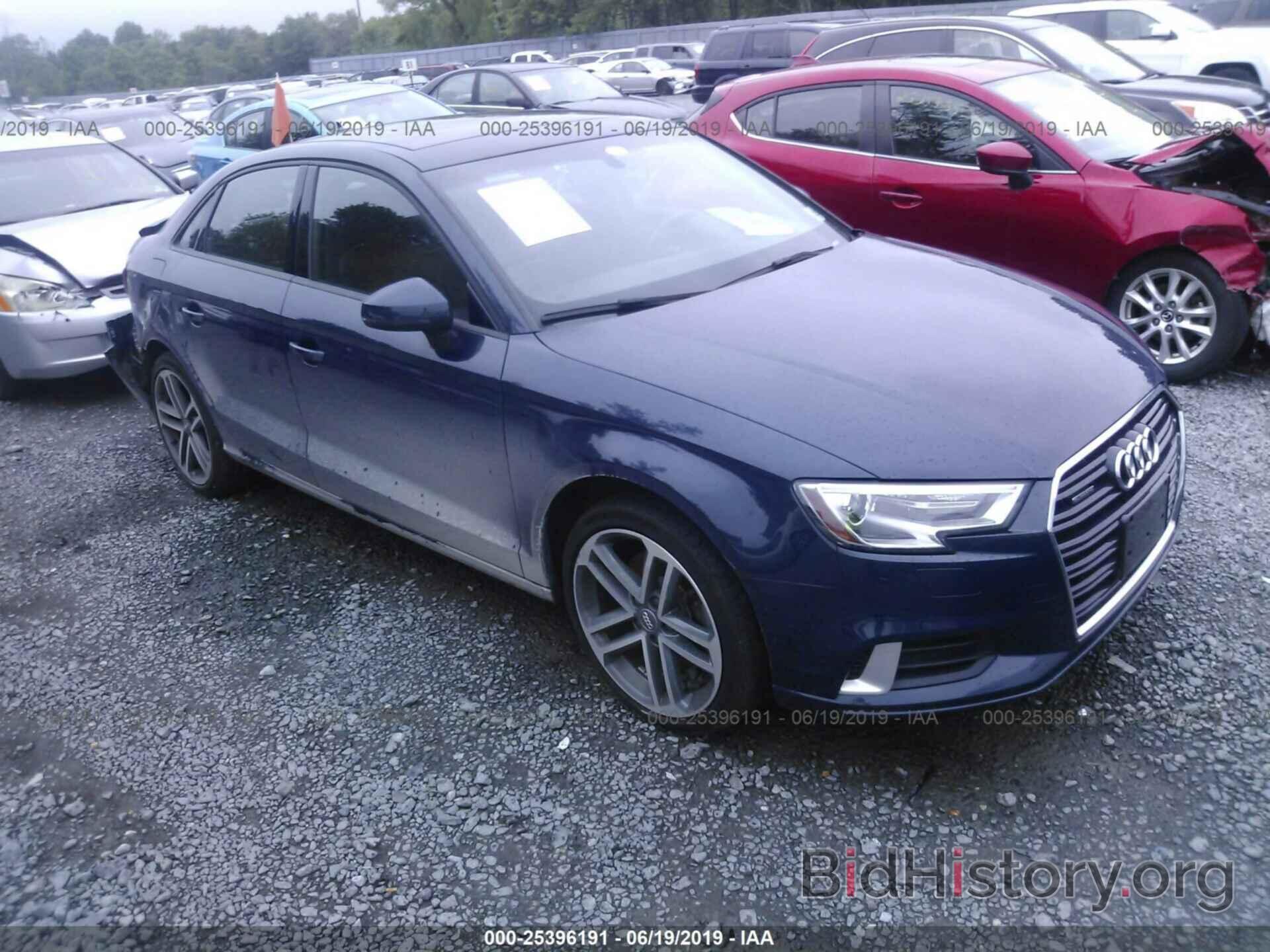 Photo WAUB8GFF9H1054406 - AUDI A3 2017