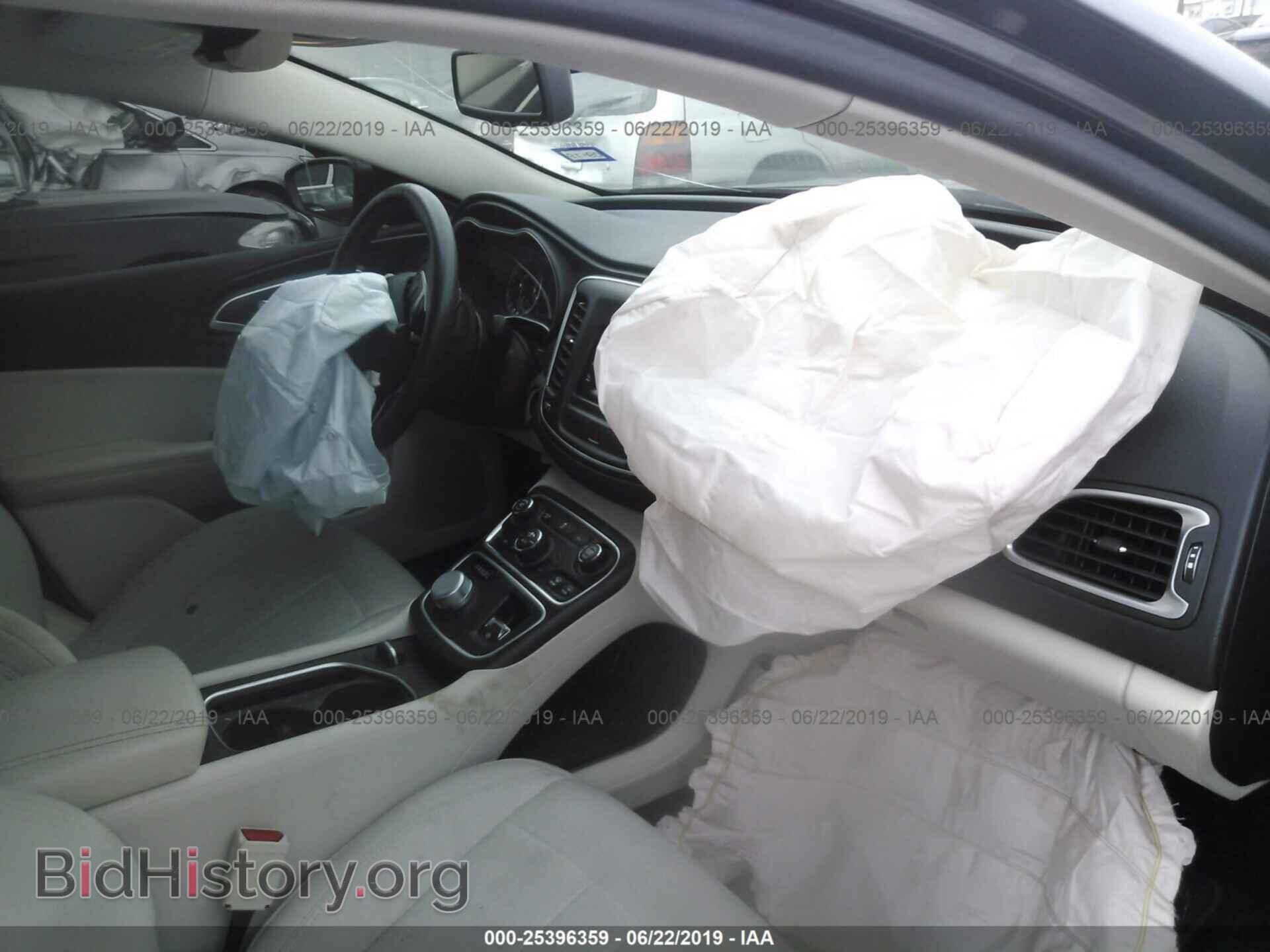 2015 CHRYSLER 200 - VIN: 1C3CCCAB0FN547162 - Photo 5