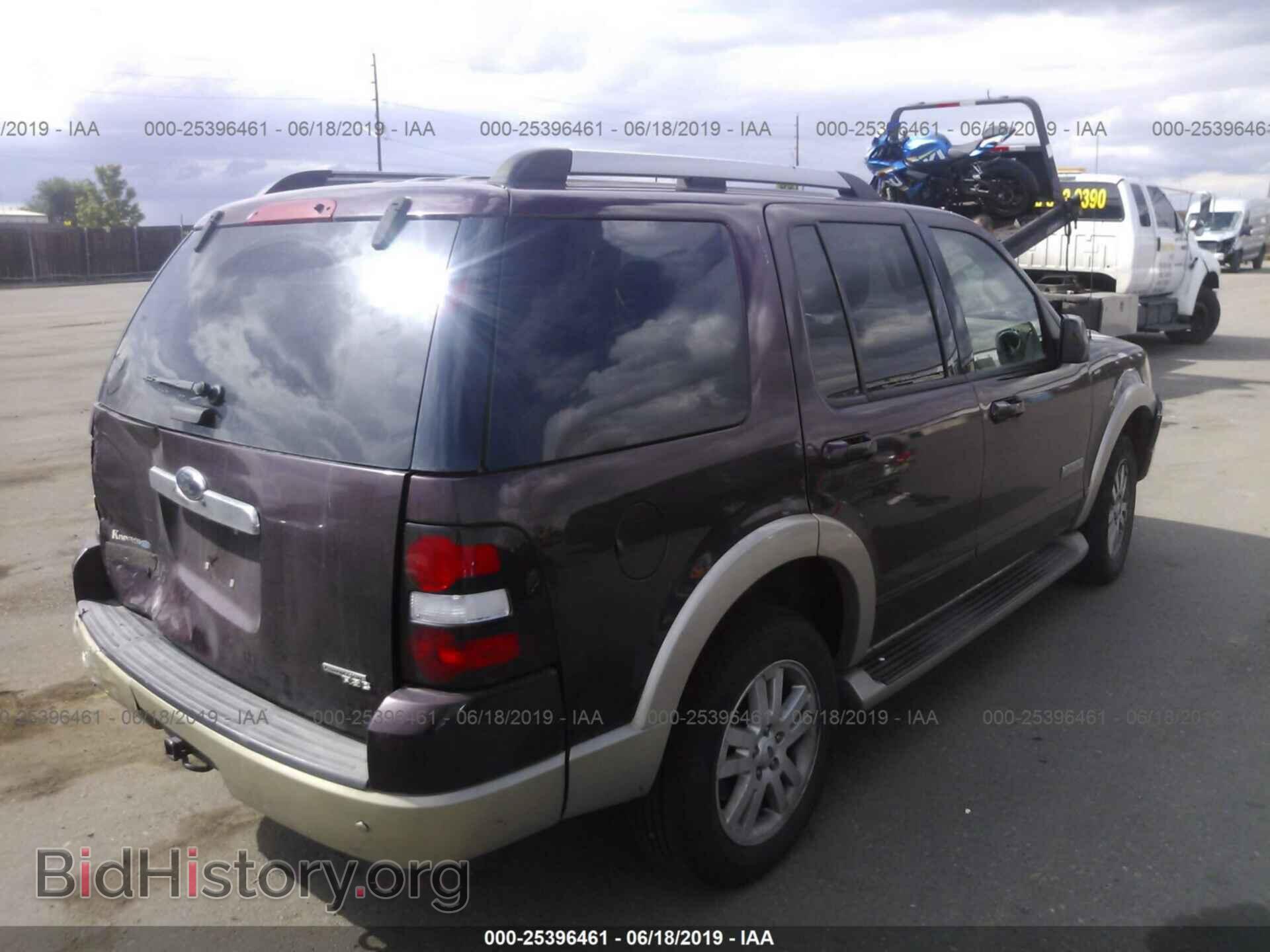 2007 FORD EXPLORER - VIN: 1FMEU64E57UA89470 - Фото 4