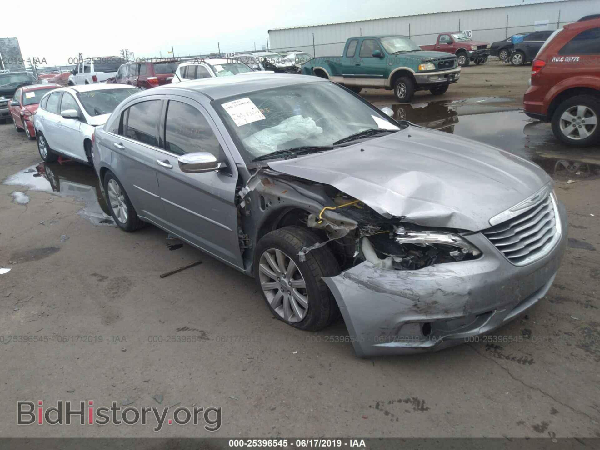 Photo 1C3CCBCG8DN559043 - CHRYSLER 200 2013