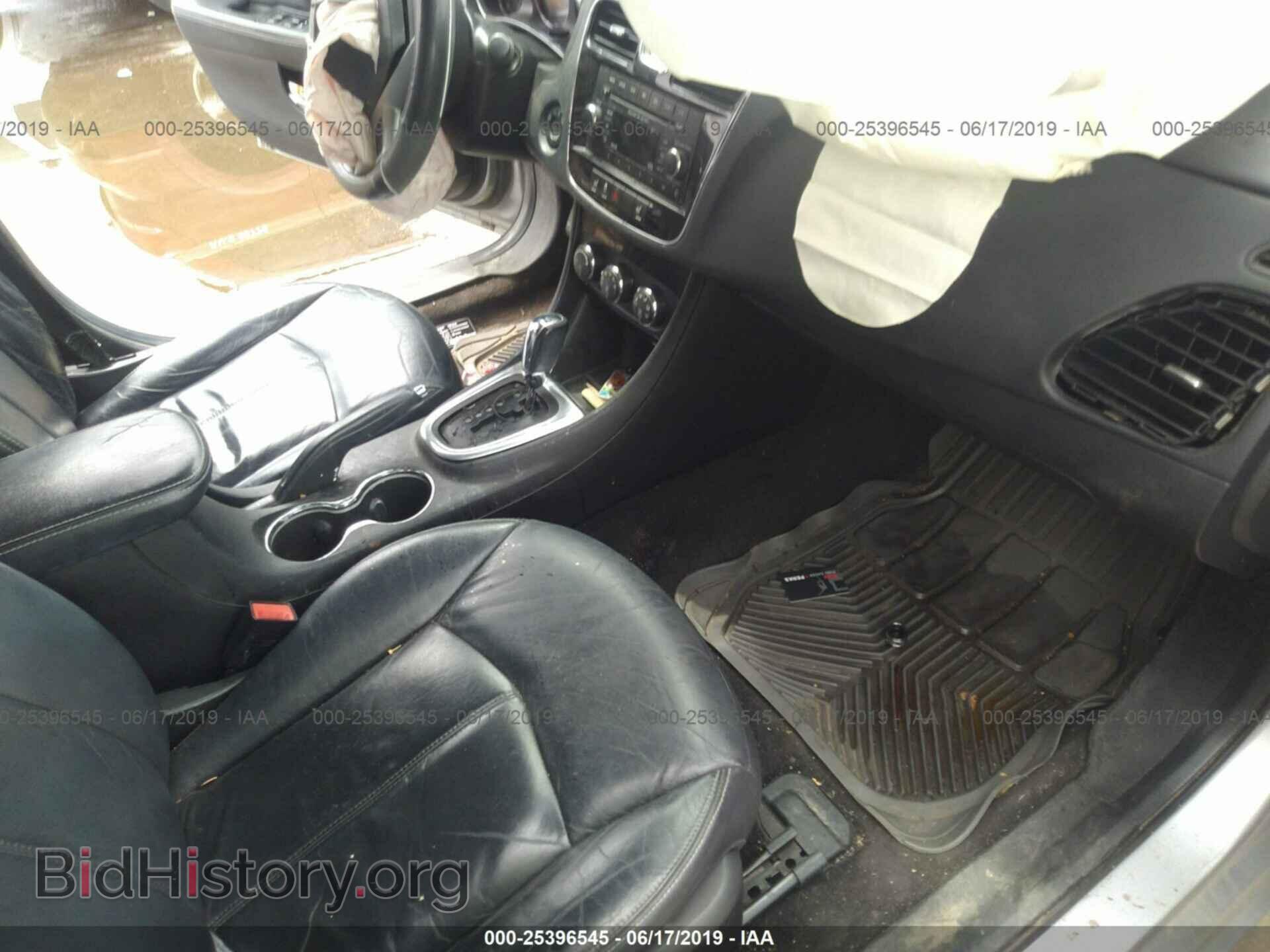 2013 CHRYSLER 200 - VIN: 1C3CCBCG8DN559043 - Фото 5