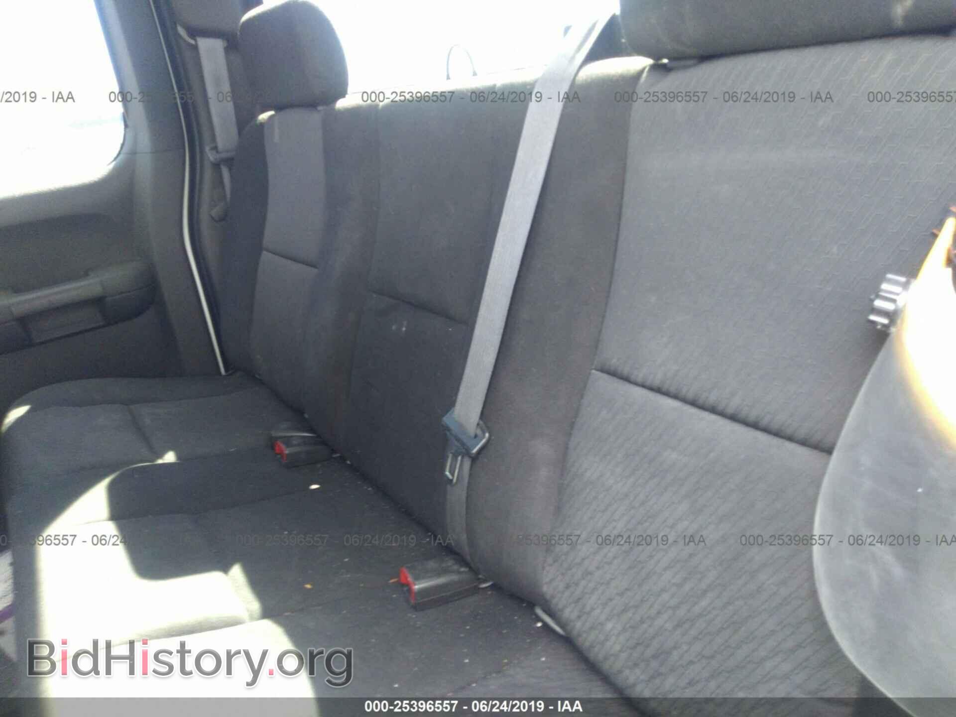 2011 CHEVROLET SILVERADO - VIN: 1GCRKREA6BZ150216 - Фото 8