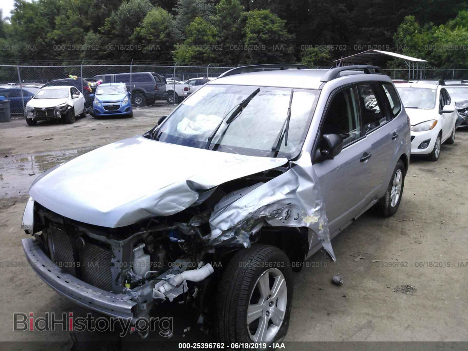2013 SUBARU FORESTER - VIN: JF2SHABC2DH432631 - Фото 2