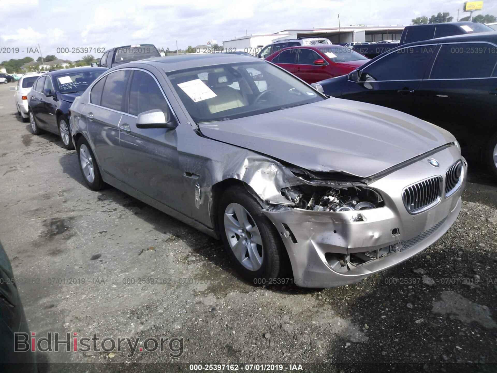 Photo WBAFR1C53BC742999 - BMW 528 2011