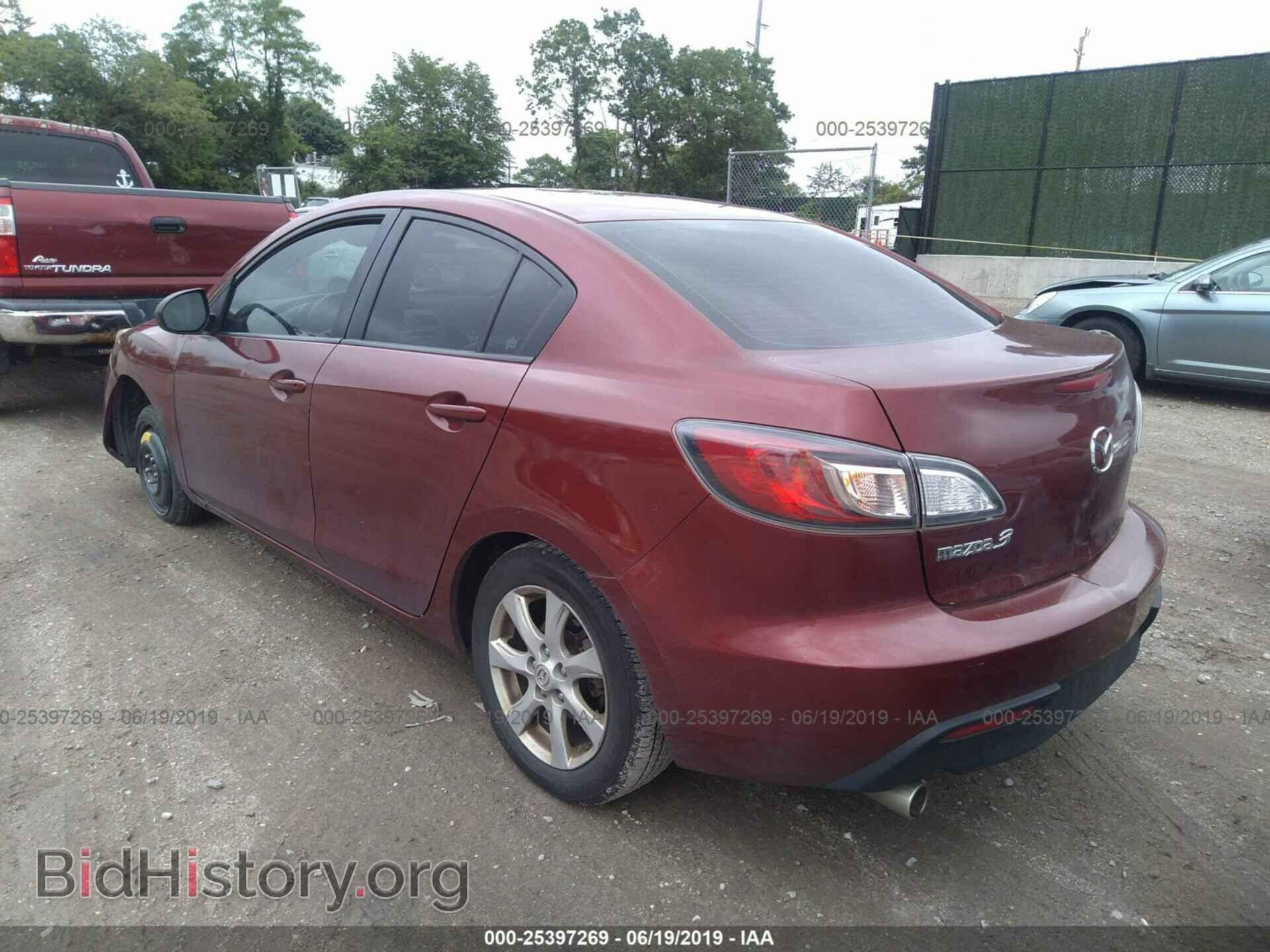 2011 MAZDA 3 - VIN: JM1BL1VF9B1355362 - Фото 3