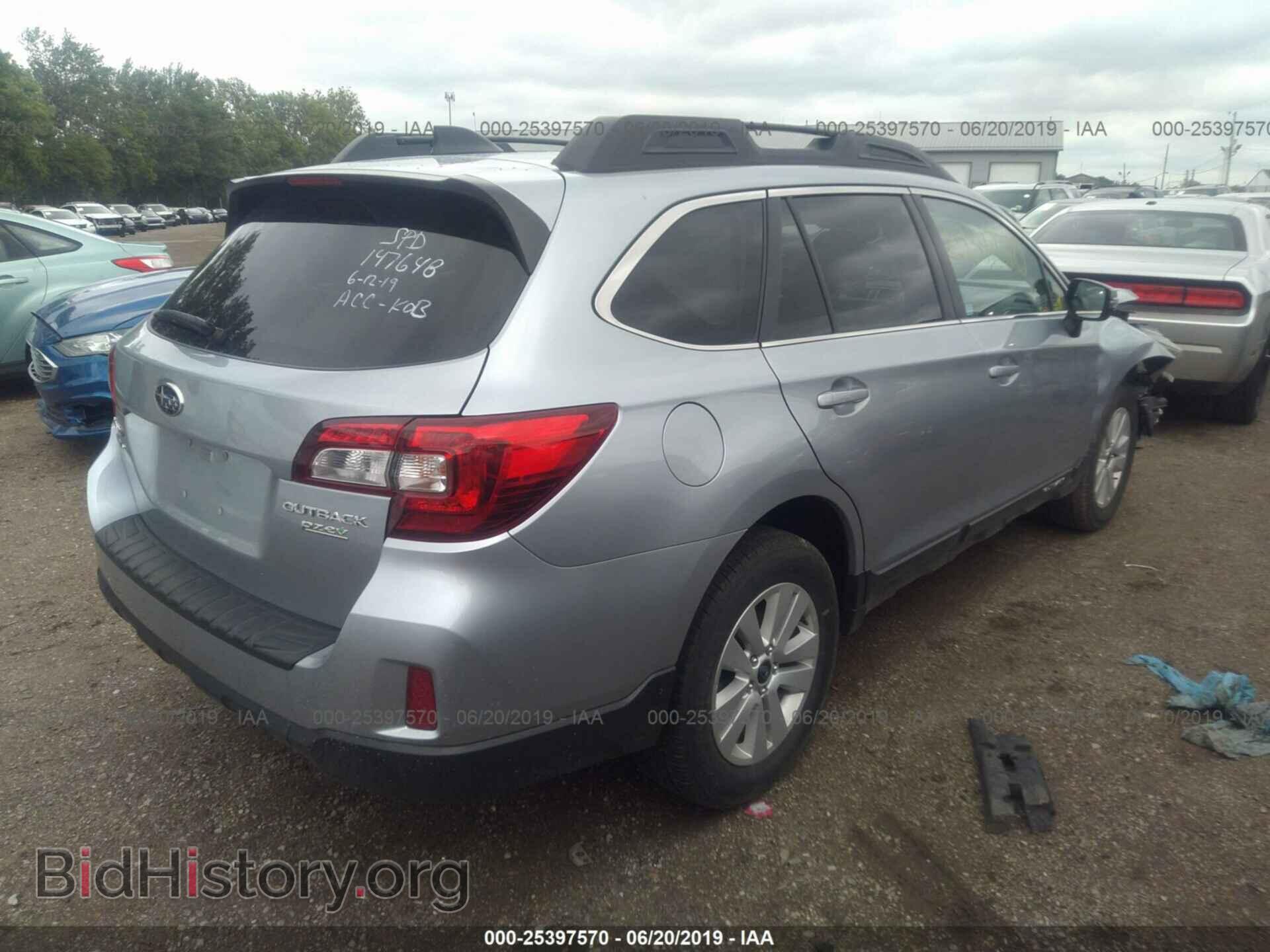 2017 SUBARU OUTBACK - VIN: 4S4BSAFC4H3269280 - Photo 4