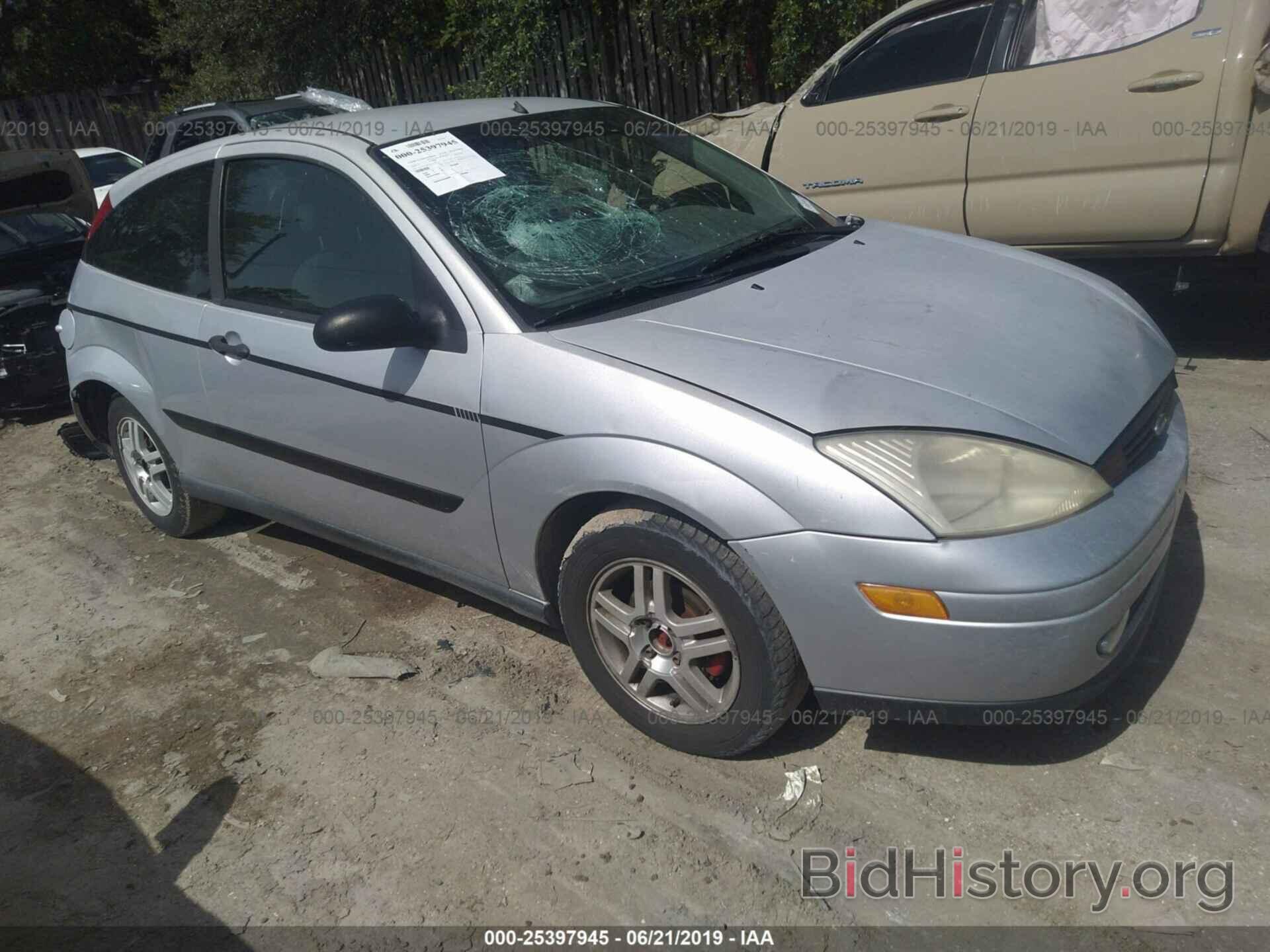 Photo 3FAFP3130YR251876 - FORD FOCUS 2000