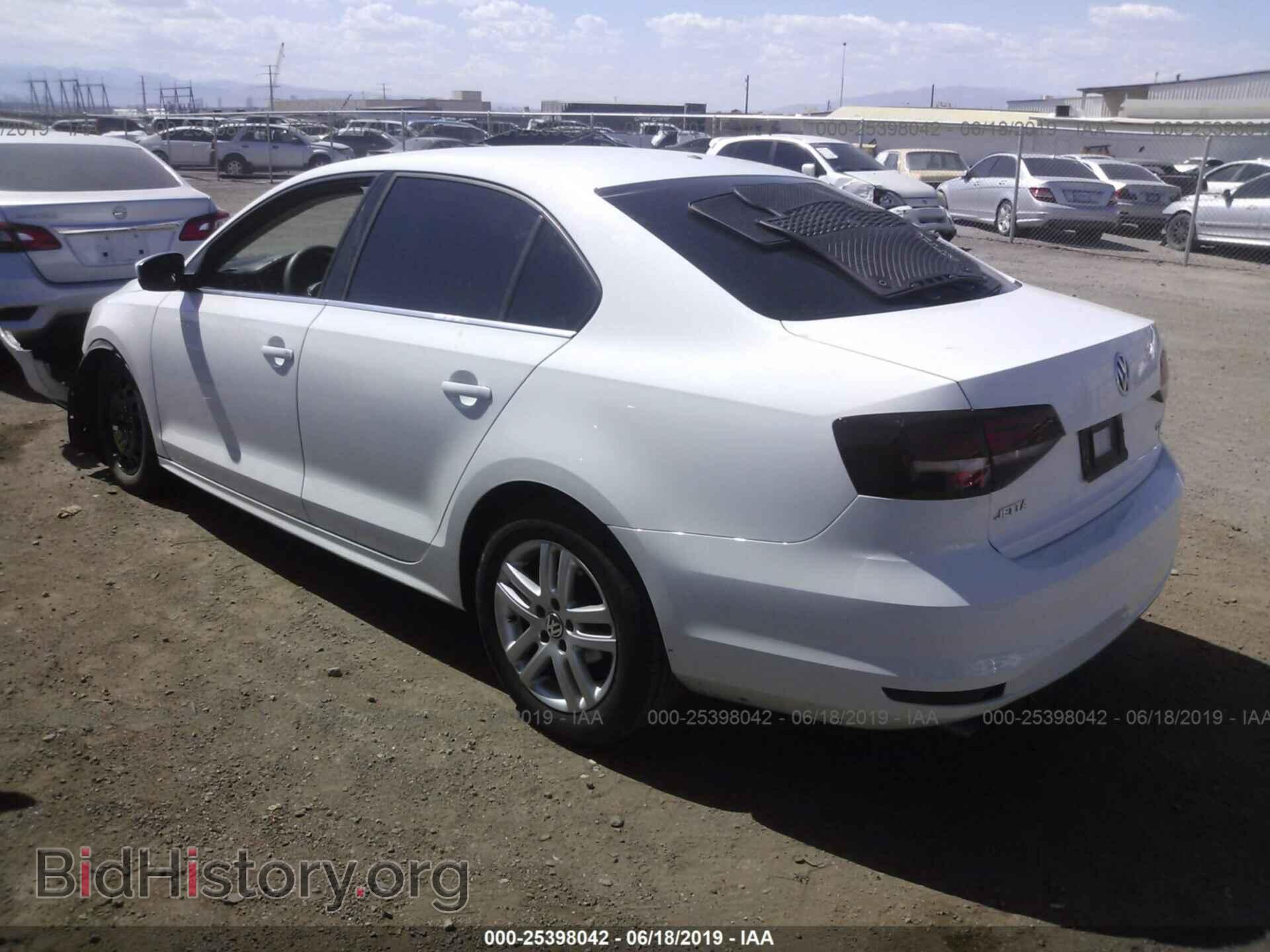 2017 VOLKSWAGEN JETTA - VIN: 3VW2B7AJ8HM230703 - Фото 3