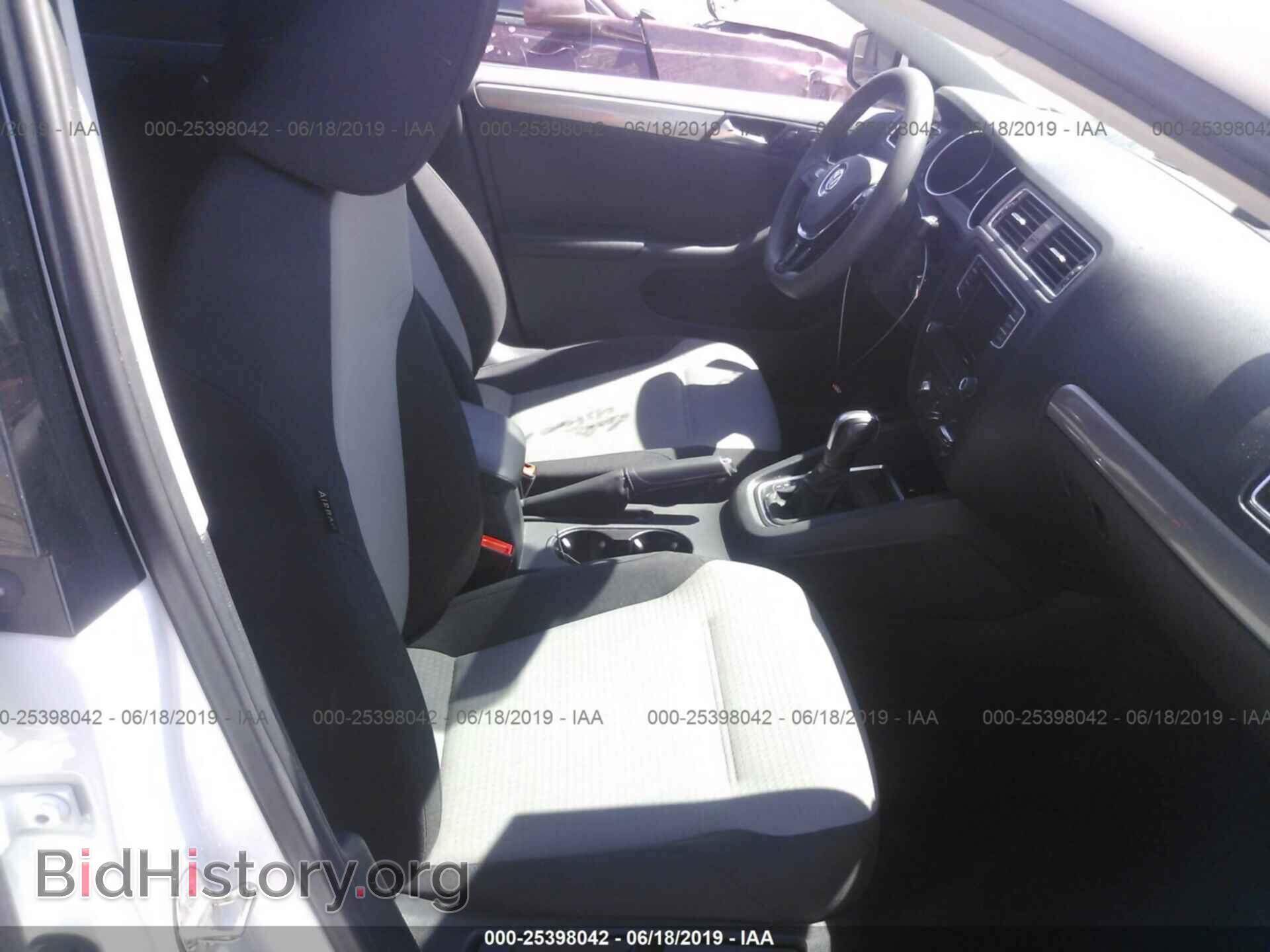 2017 VOLKSWAGEN JETTA - VIN: 3VW2B7AJ8HM230703 - Фото 5