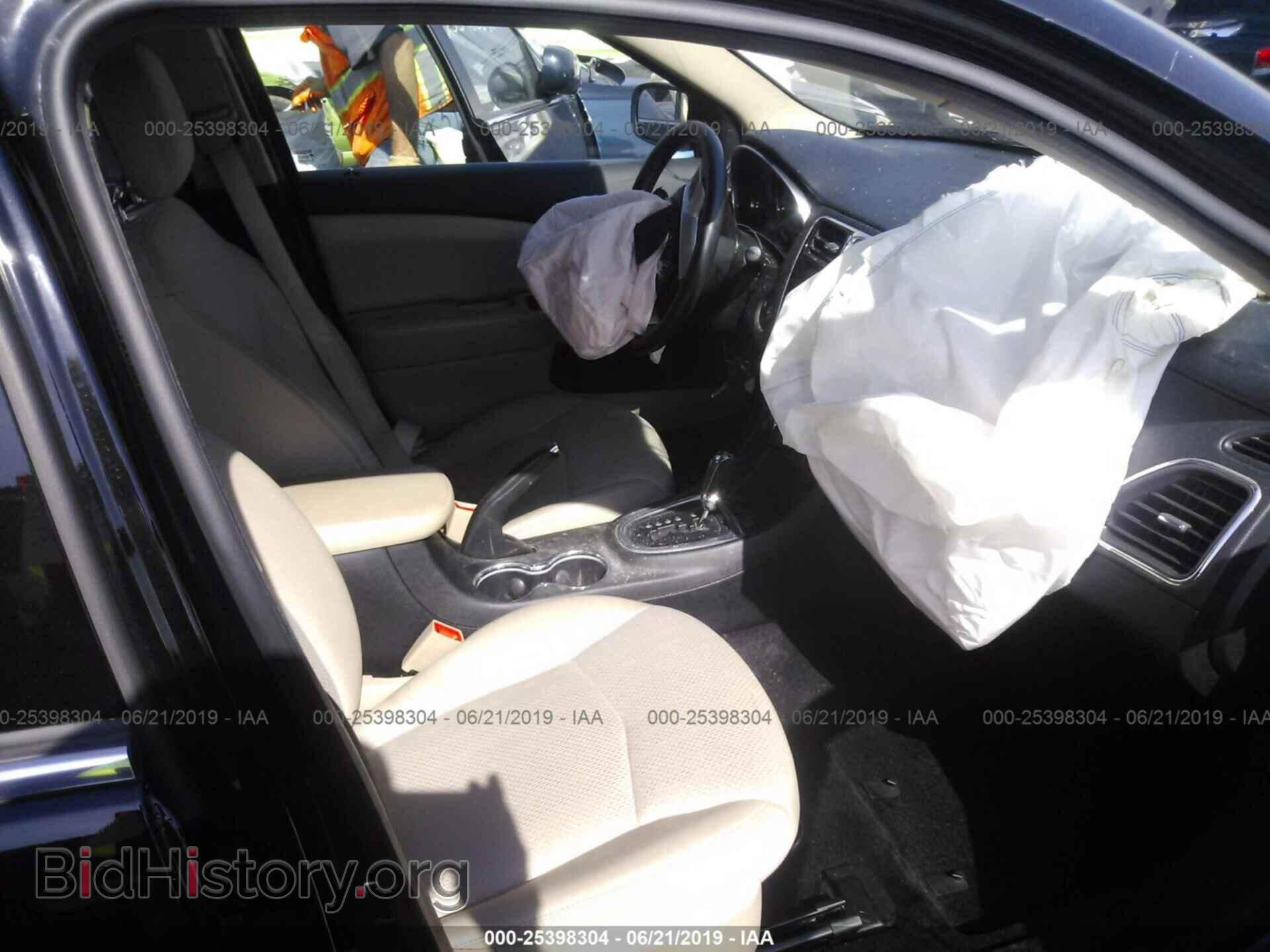 2012 CHRYSLER 200 - VIN: 1C3CCBBBXCN300896 - Фото 5