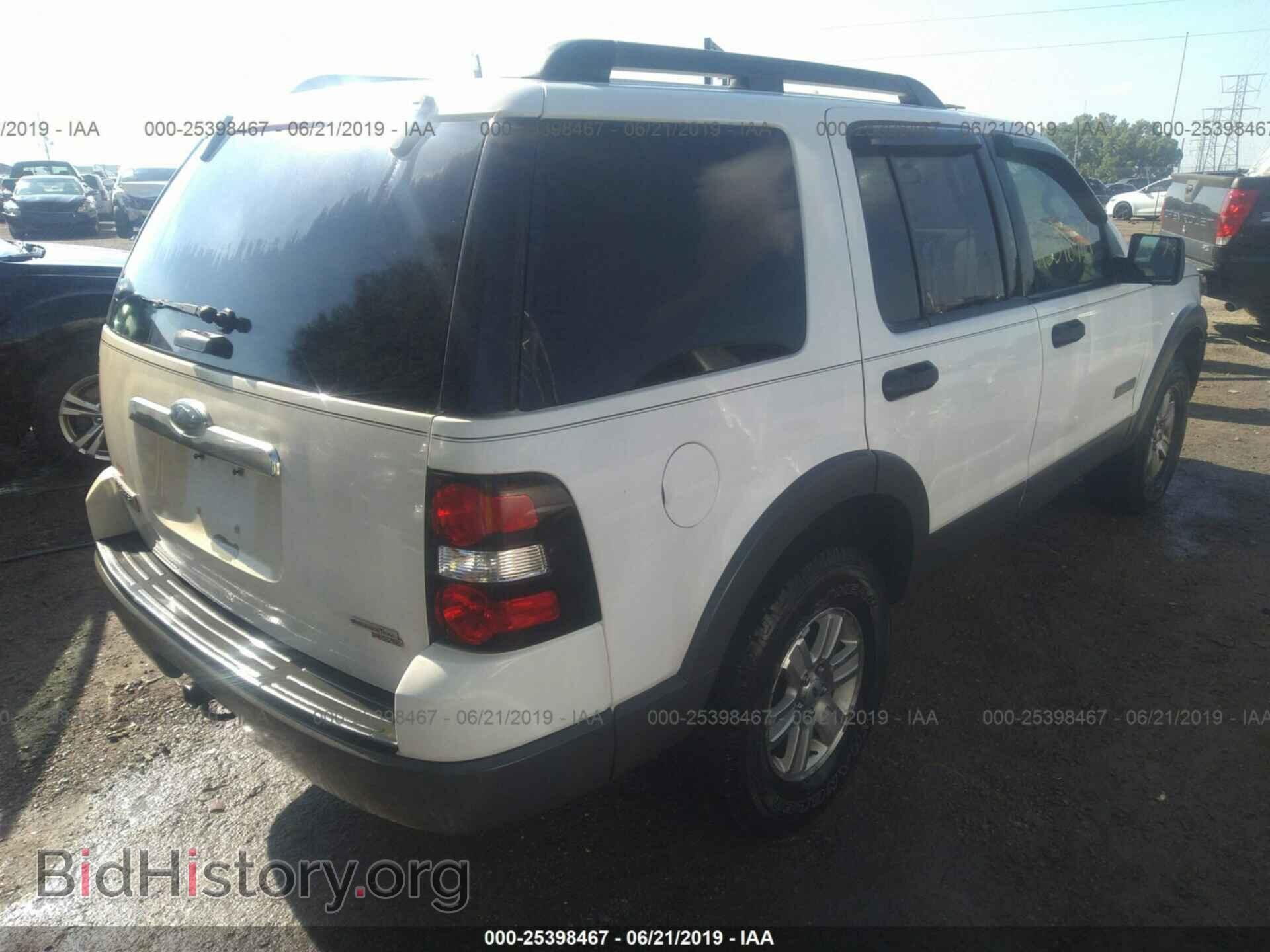 2006 FORD EXPLORER - VIN: 1FMEU73E36ZA20768 - Фото 4