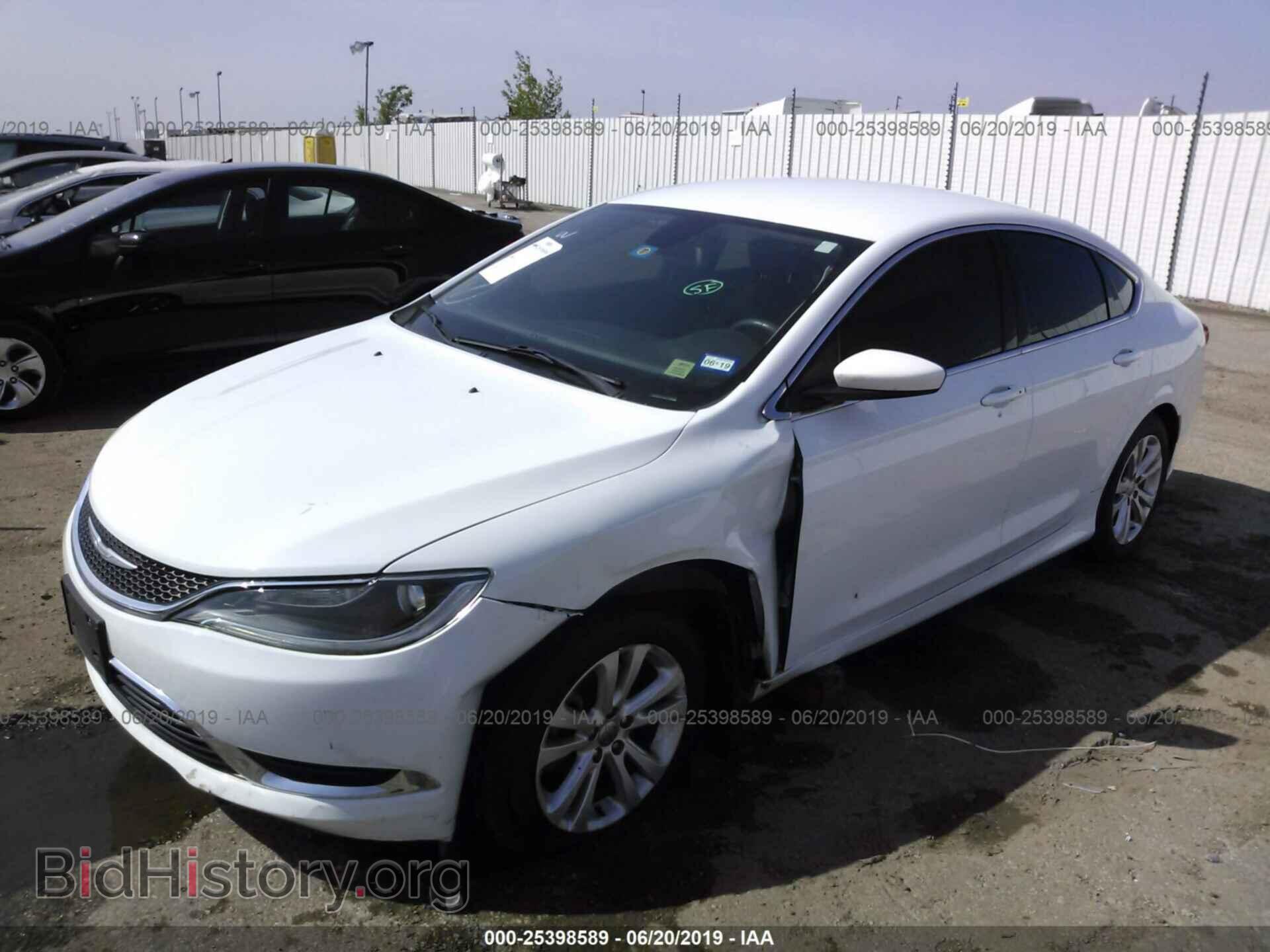 2015 CHRYSLER 200 - VIN: 1C3CCCAB8FN596111 - Photo 2