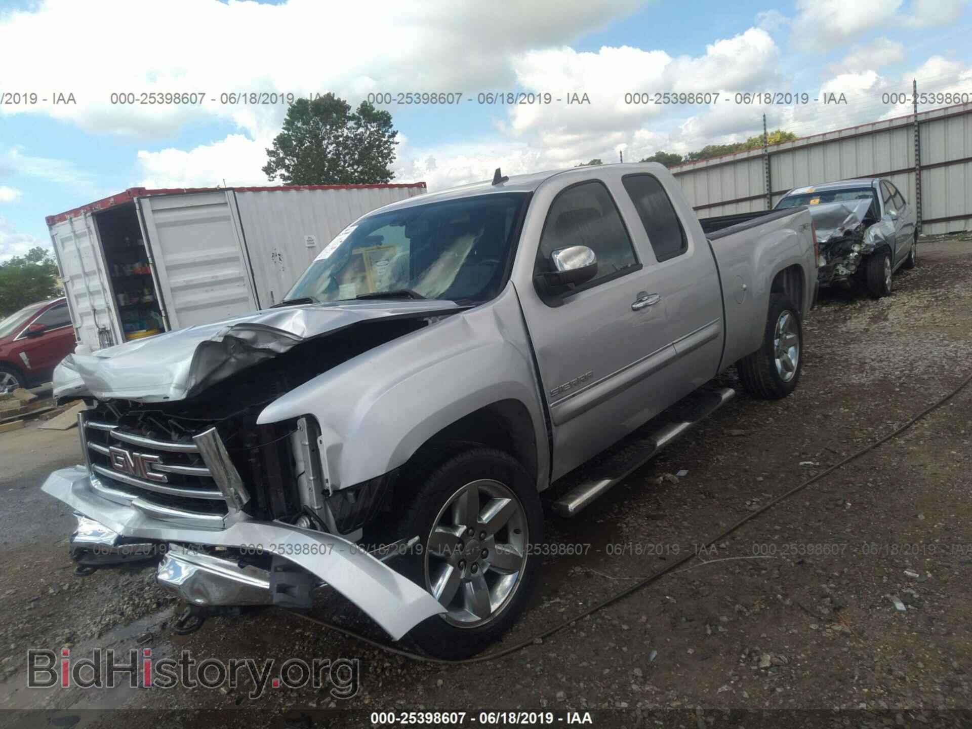 2012 GMC SIERRA - VIN: 1GTR2VE78CZ353865 - Фото 2