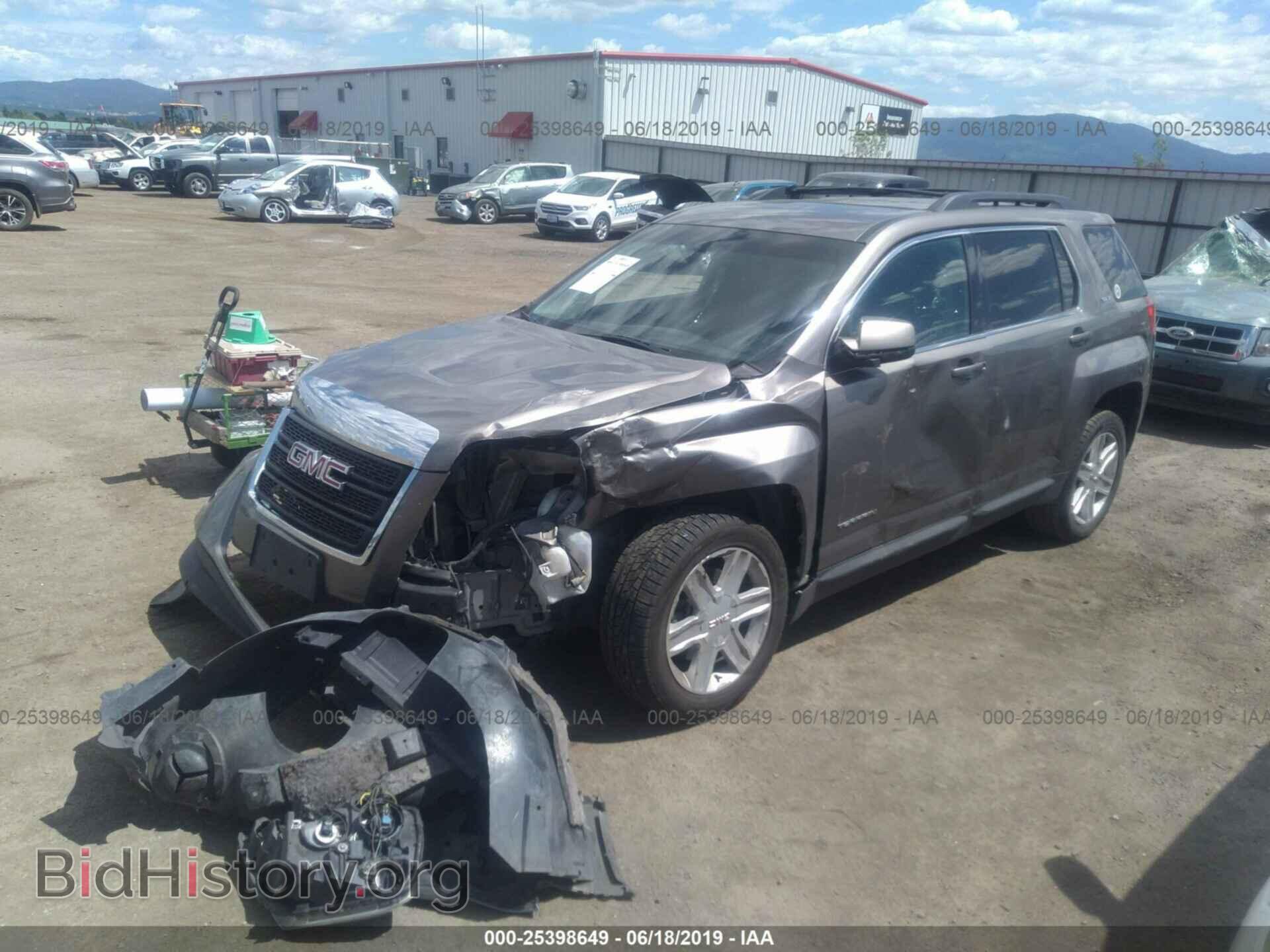 2011 GMC TERRAIN - VIN: 2CTFLTEC3B6365521 - Фото 2