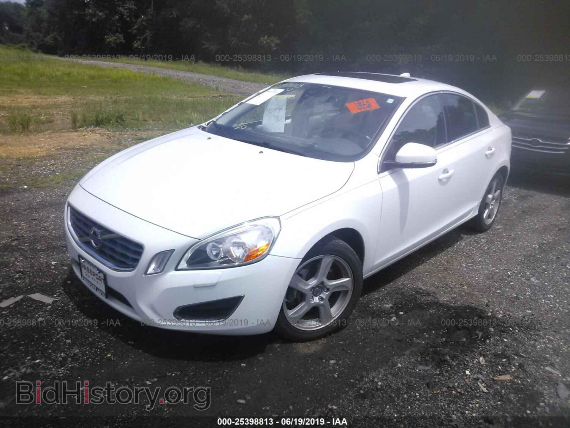 2013 VOLVO S60 - VIN: YV1612FH4D2178403 - Фото 2