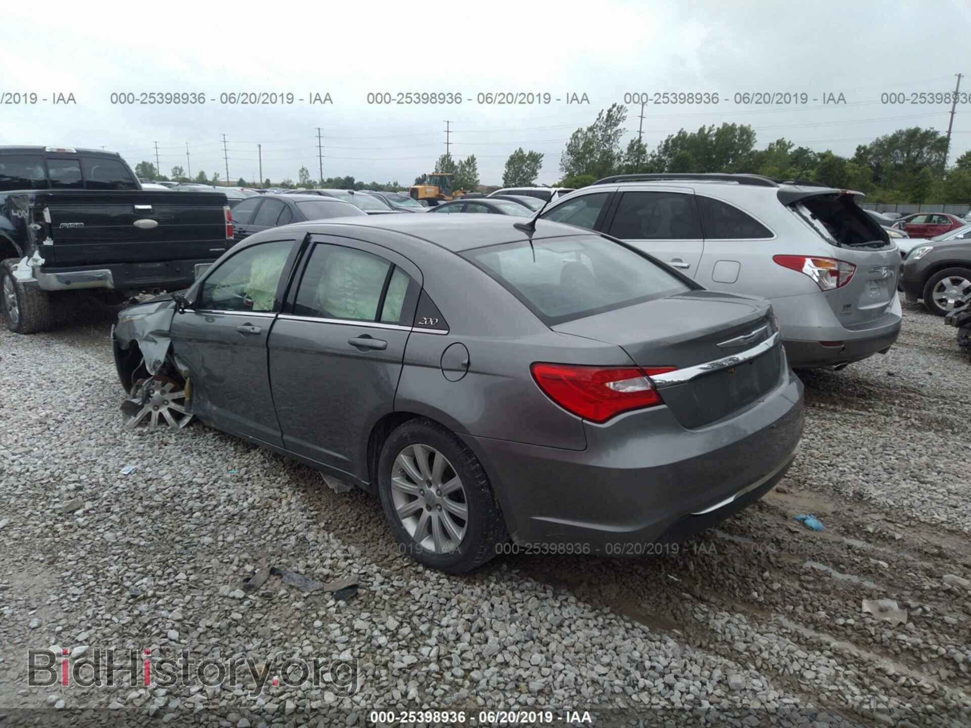 2012 CHRYSLER 200 - VIN: 1C3CCBBB1CN160334 - Фото 3