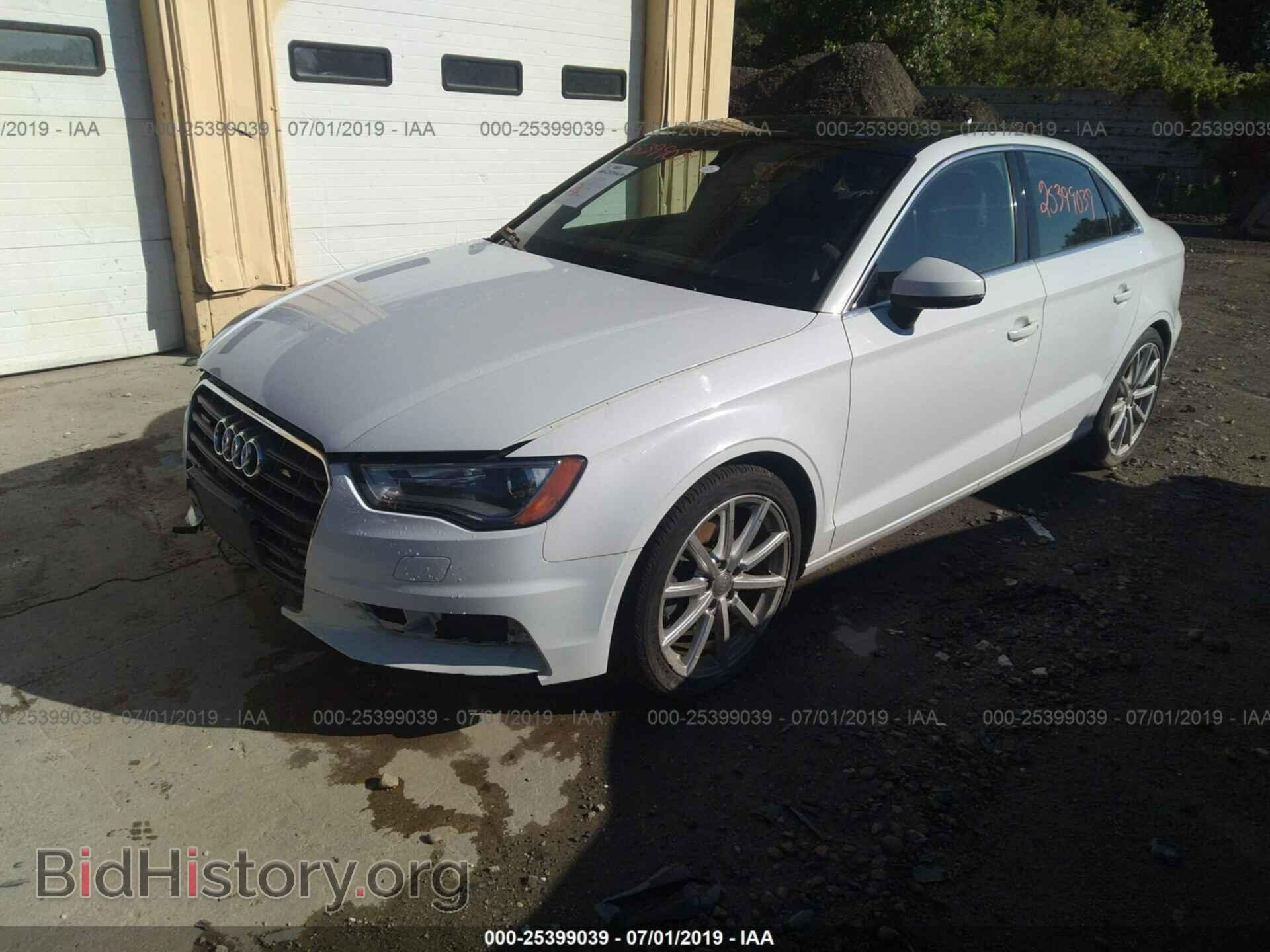 2015 AUDI A3 - VIN: WAUEFGFF0F1065357 - Фото 2
