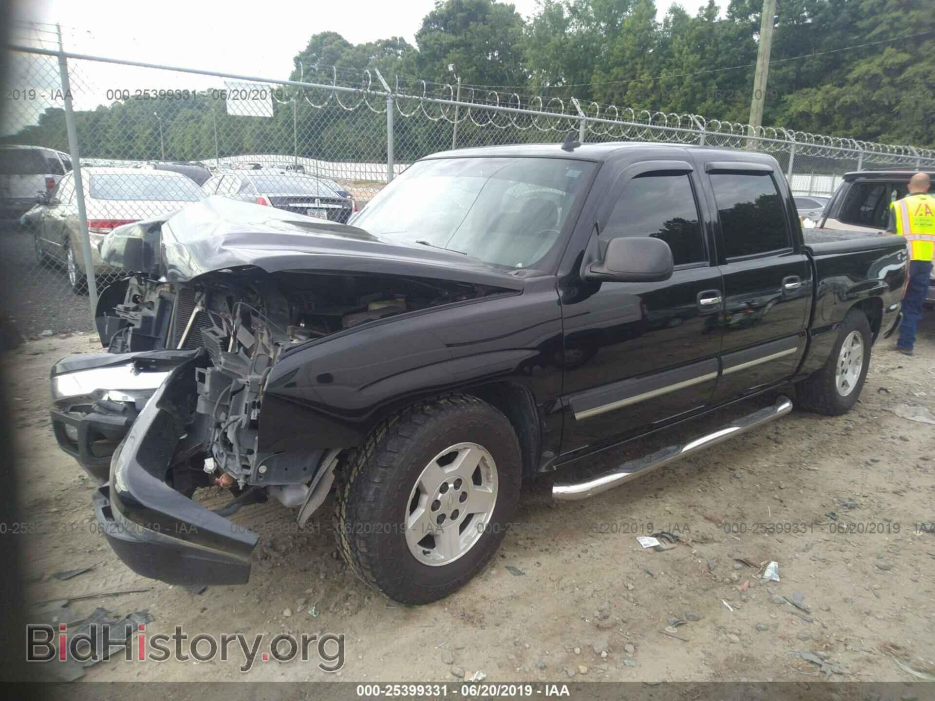 2006 CHEVROLET SILVERADO - VIN: 2GCEC13T561213662 - Фото 2