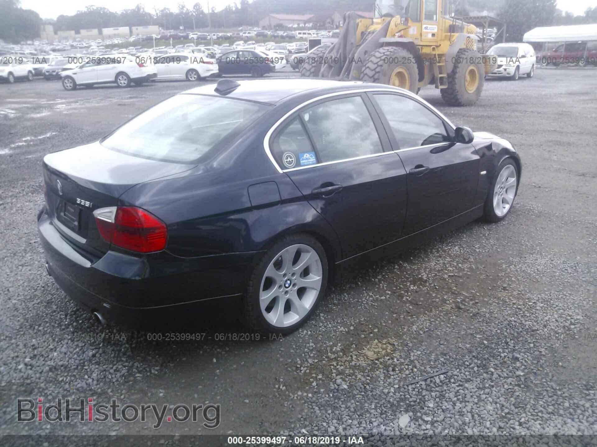 2008 BMW 335 - VIN: WBAVB73598FV75963 - Фото 4