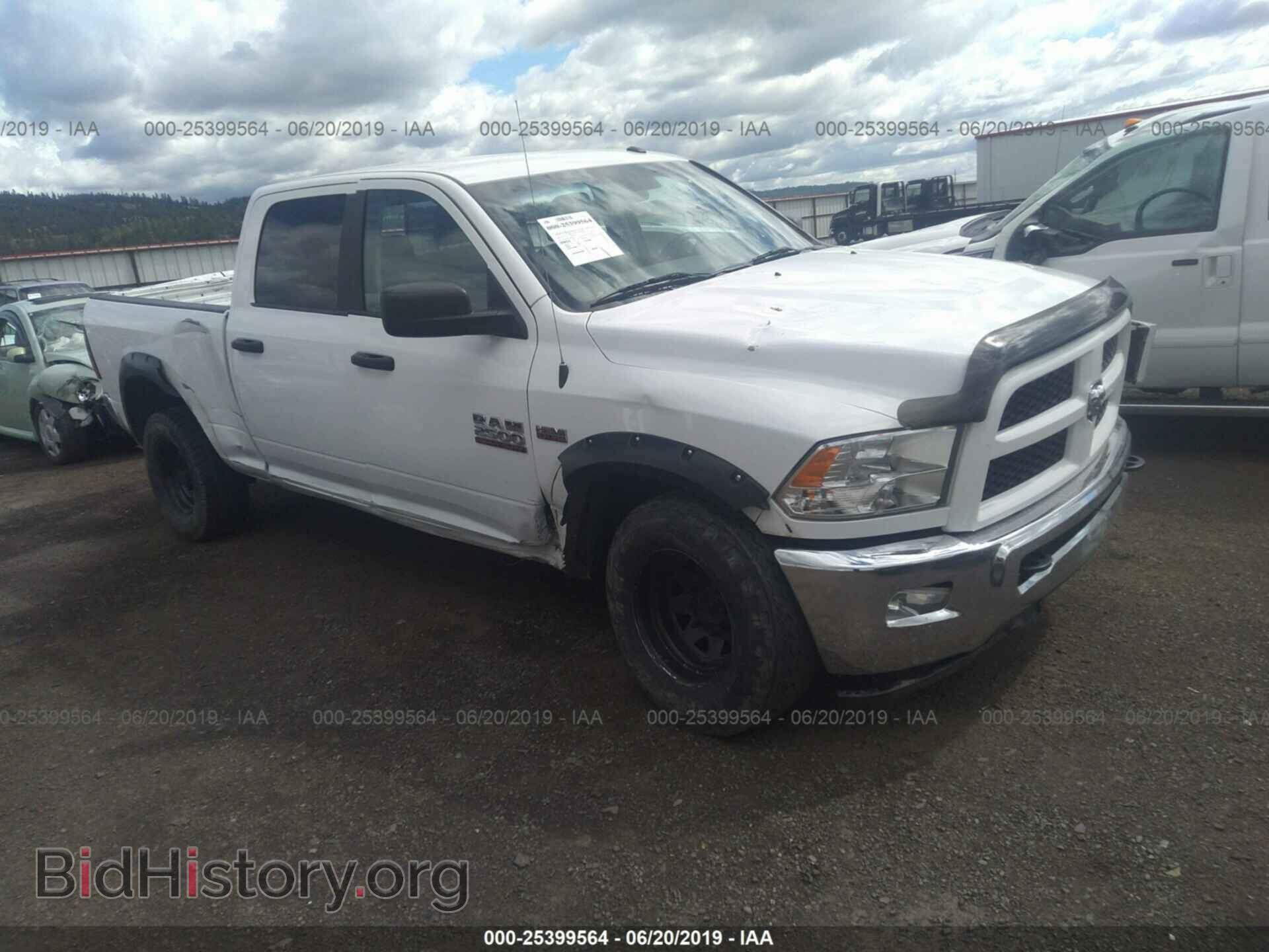Photo 3C6TR5DT8HG547228 - RAM 2500 2017