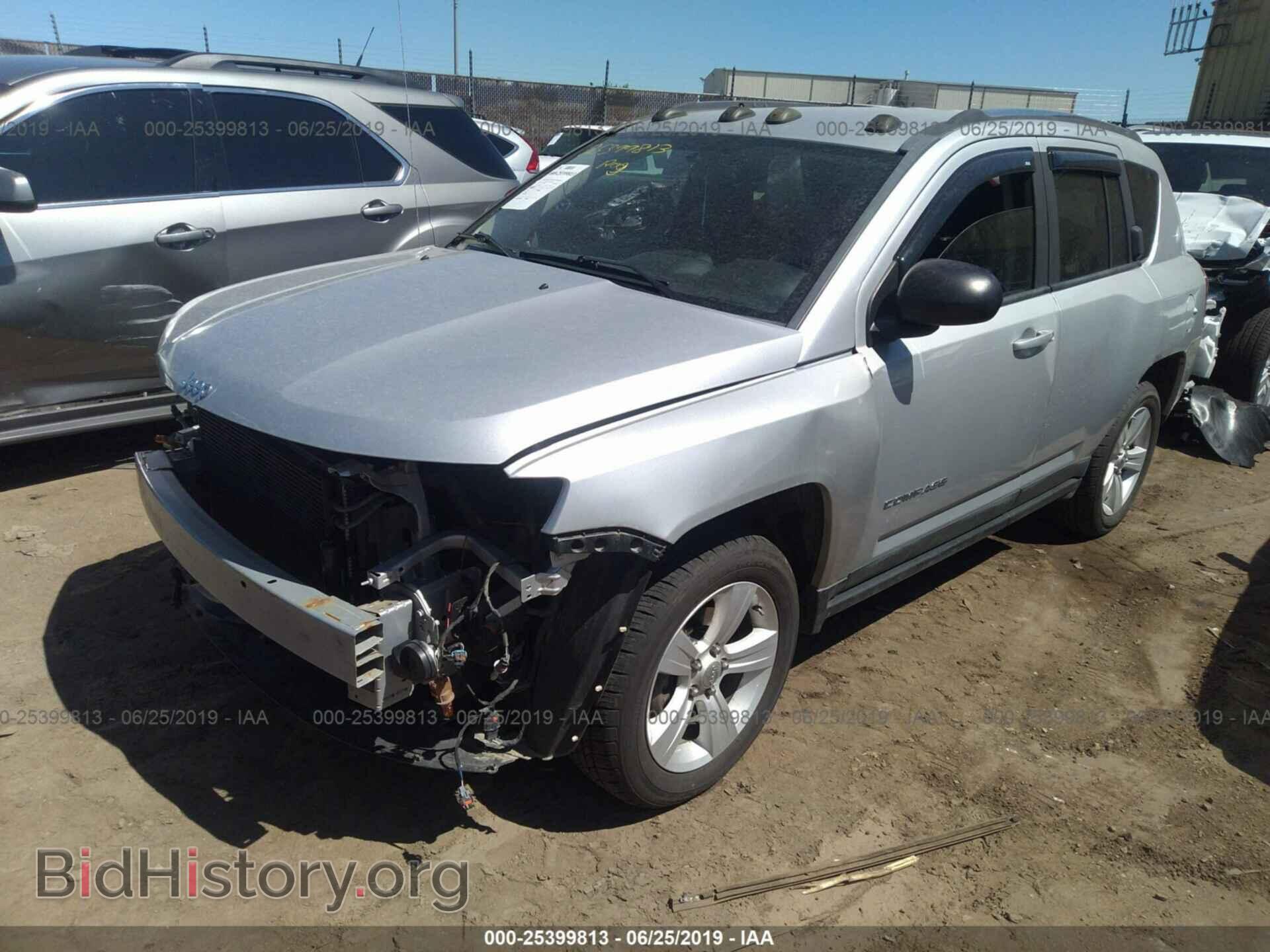 2011 JEEP COMPASS - VIN: 1J4NF1FB5BD277767 - Фото 2
