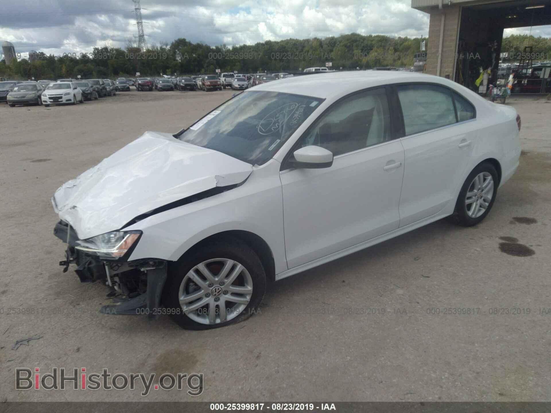 2017 VOLKSWAGEN JETTA - VIN: 3VW2B7AJ1HM240537 - Фото 2