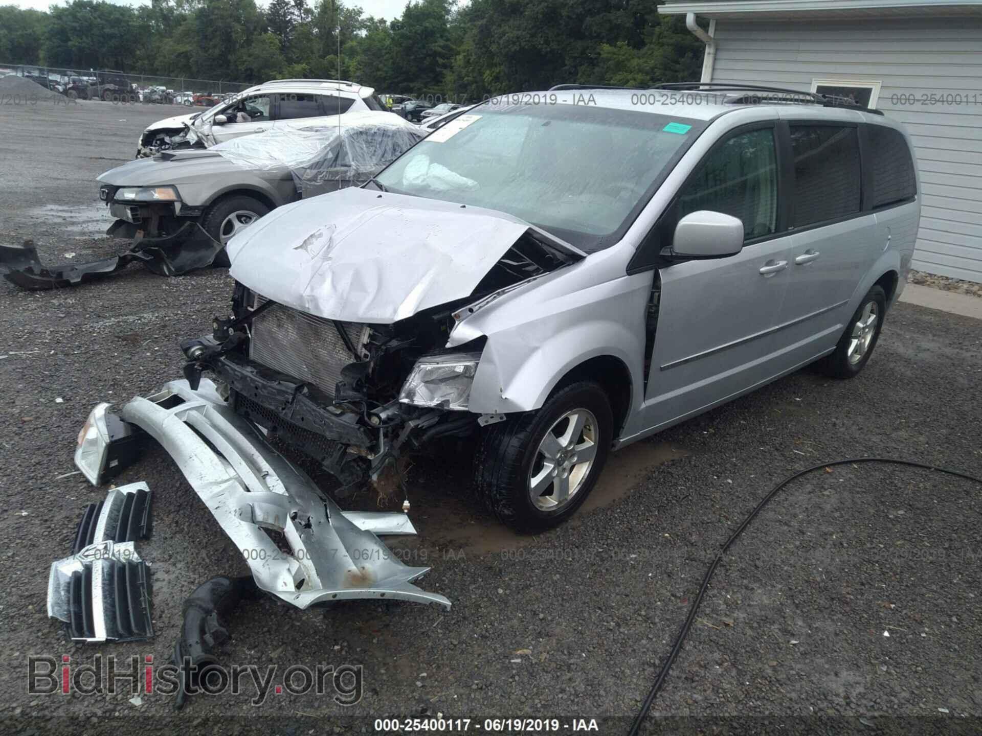 2010 DODGE GRAND CARAVAN - VIN: 2D4RN5D16AR107413 - Фото 2