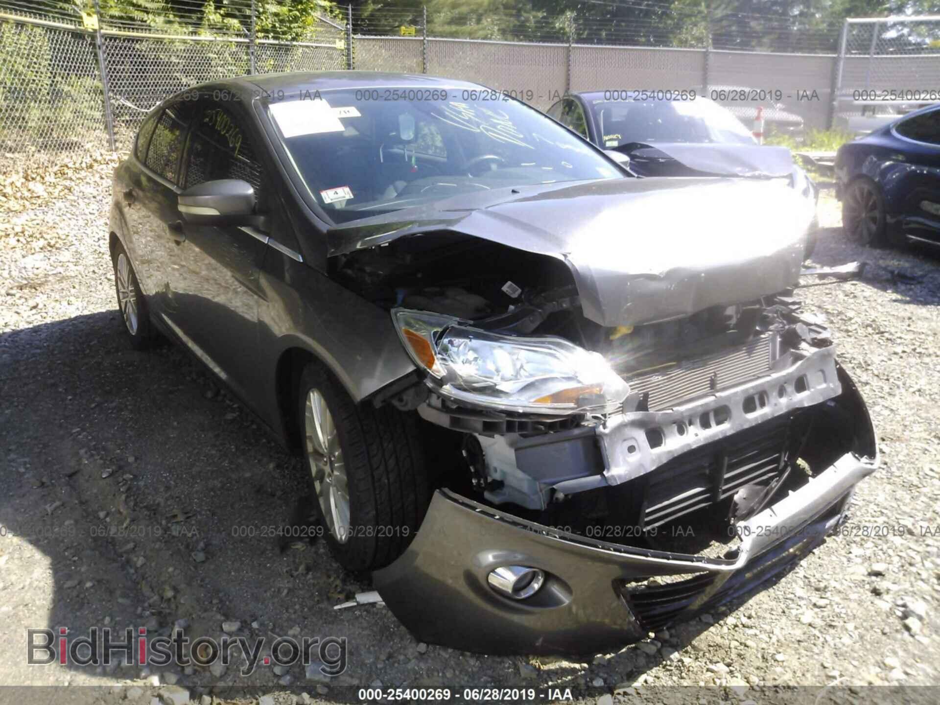 Фотография 1FAHP3M22CL318626 - FORD FOCUS 2012