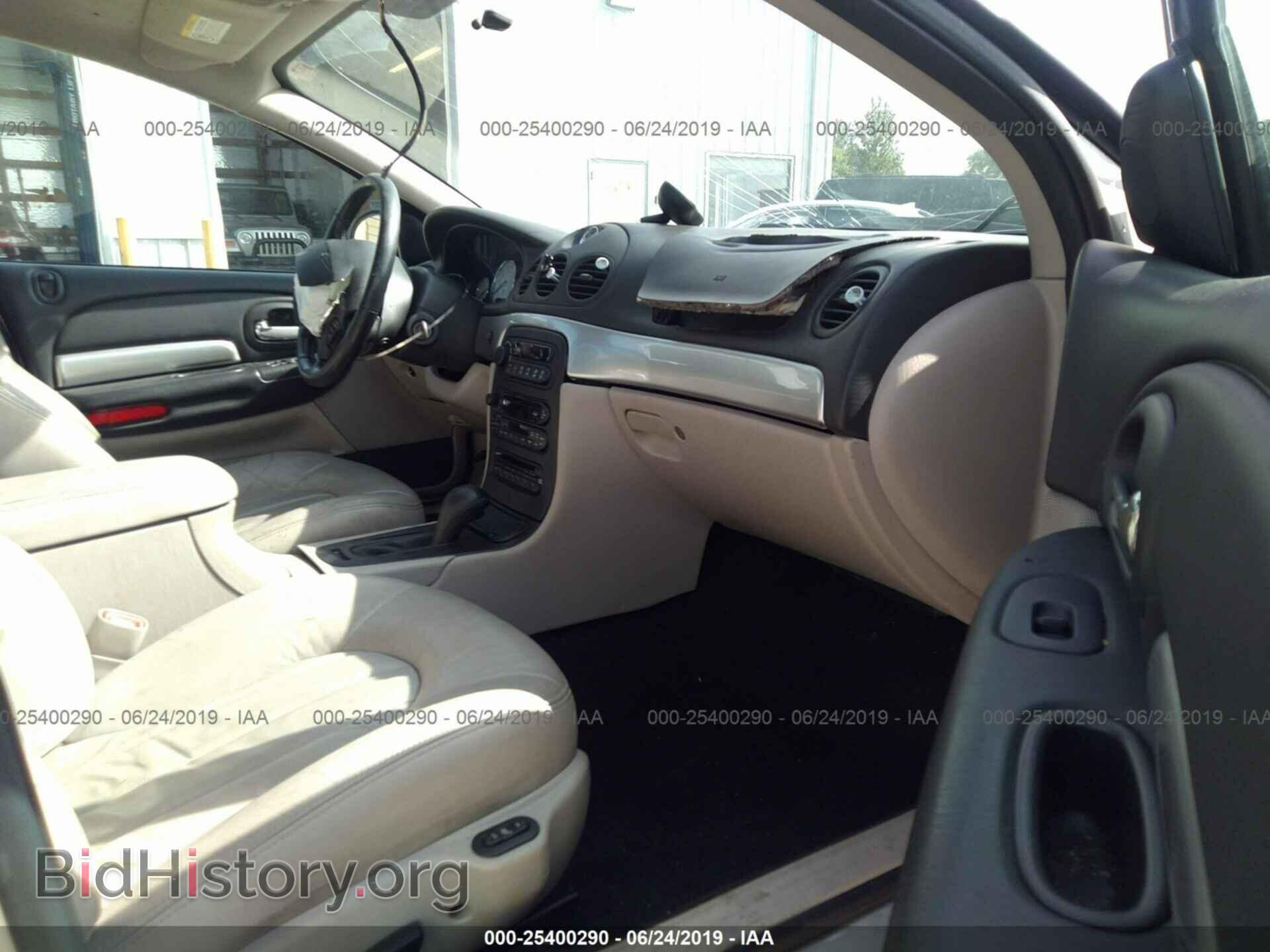 2004 CHRYSLER 300M - VIN: 2C3HE66G64H692590 - Фото 5