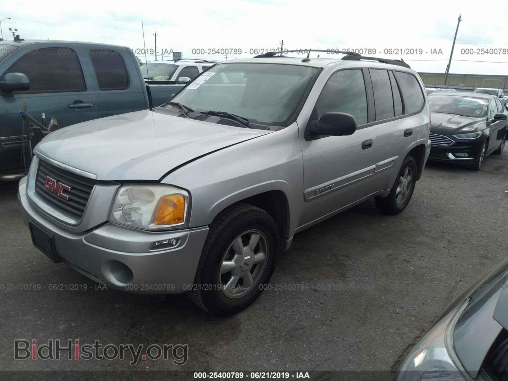 2005 GMC ENVOY - VIN: 1GKDS13S152128844 - Фото 2