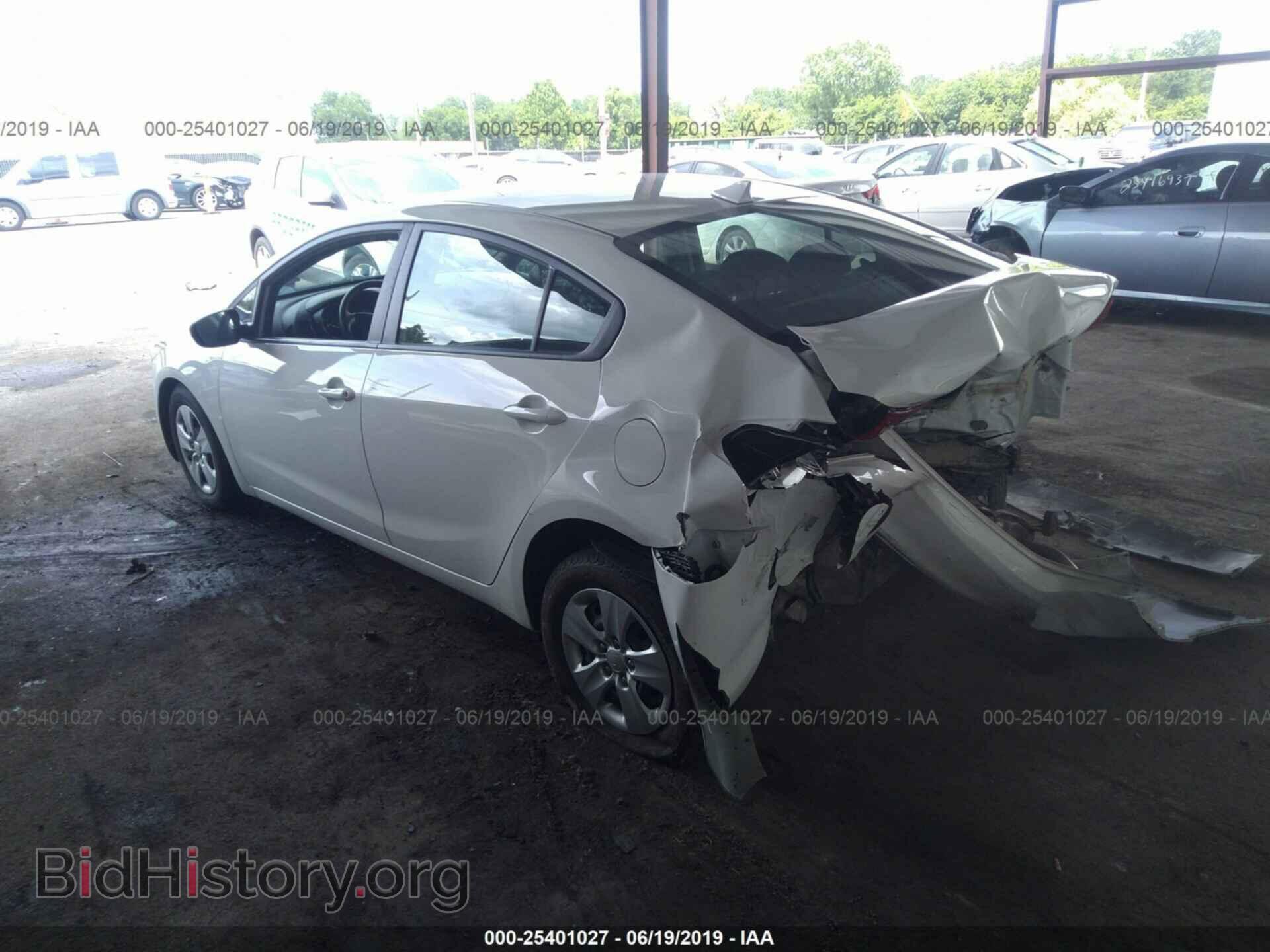 2017 KIA FORTE - VIN: 3KPFK4A71HE107875 - Фото 3
