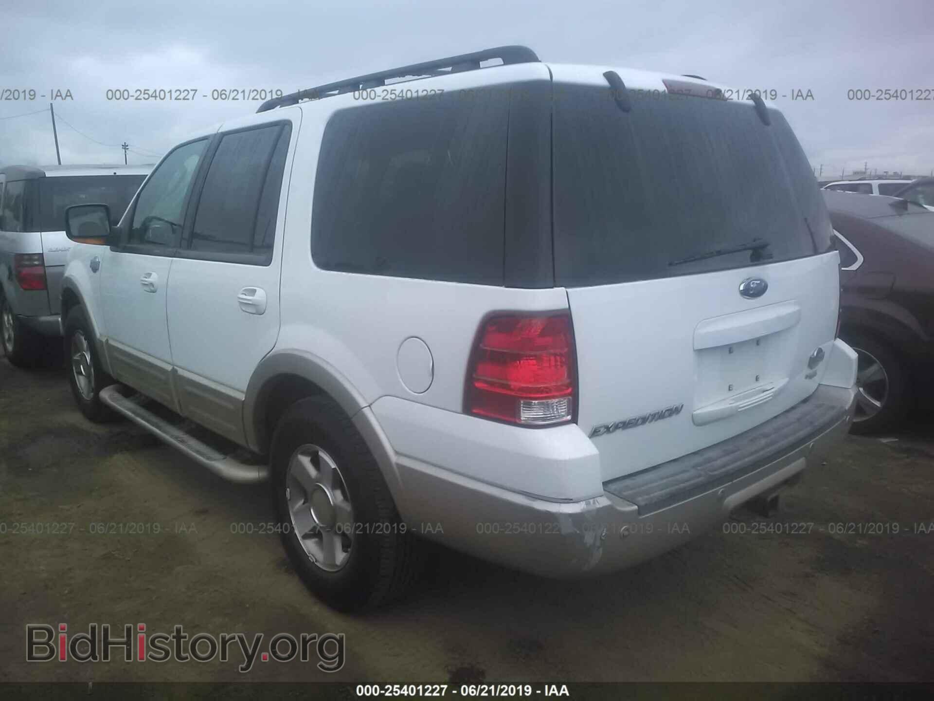 2006 FORD EXPEDITION - VIN: 1FMFU17526LA34742 - Фото 3
