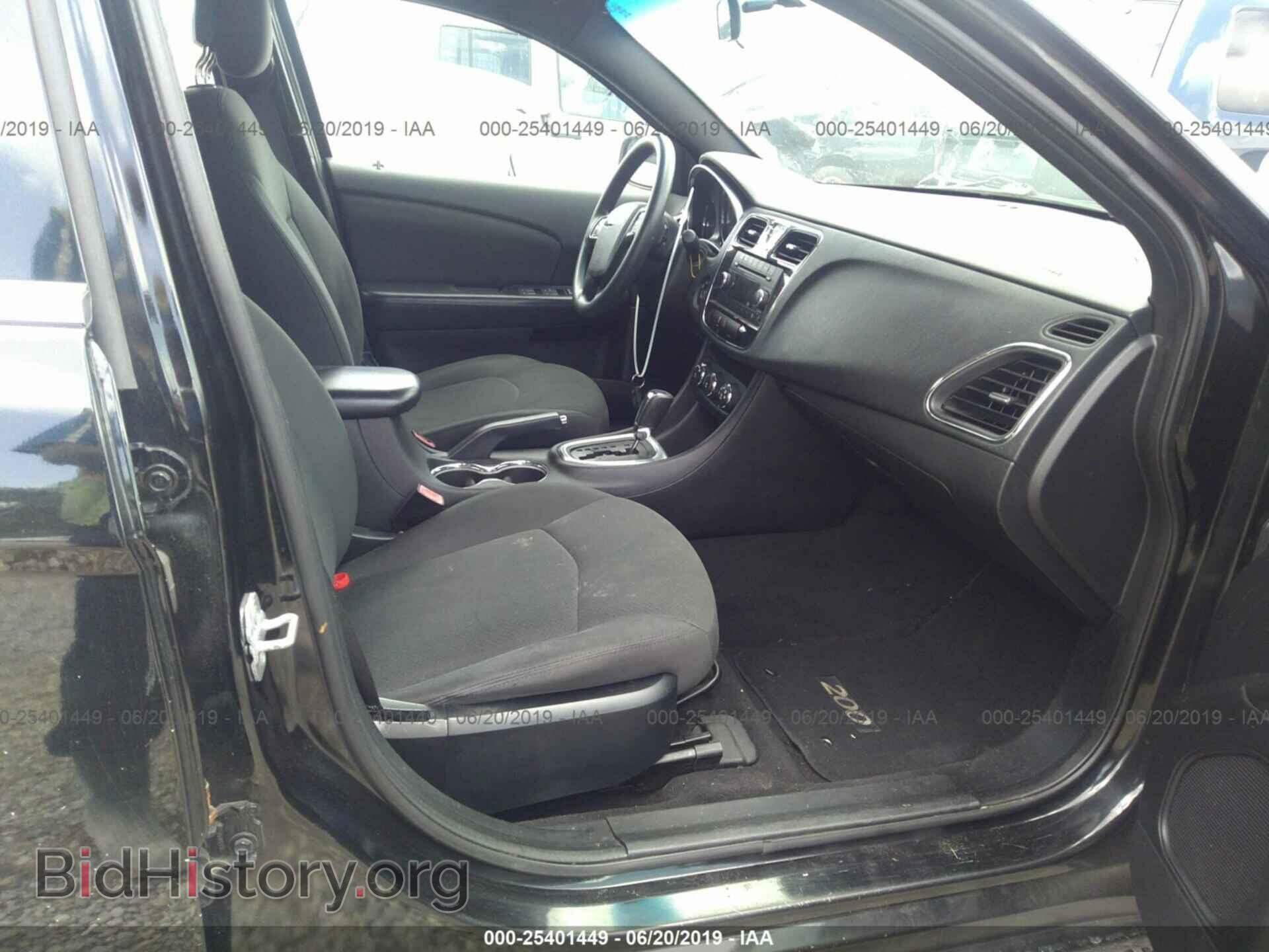 2012 CHRYSLER 200 - VIN: 1C3CCBAB2CN138778 - Фото 5