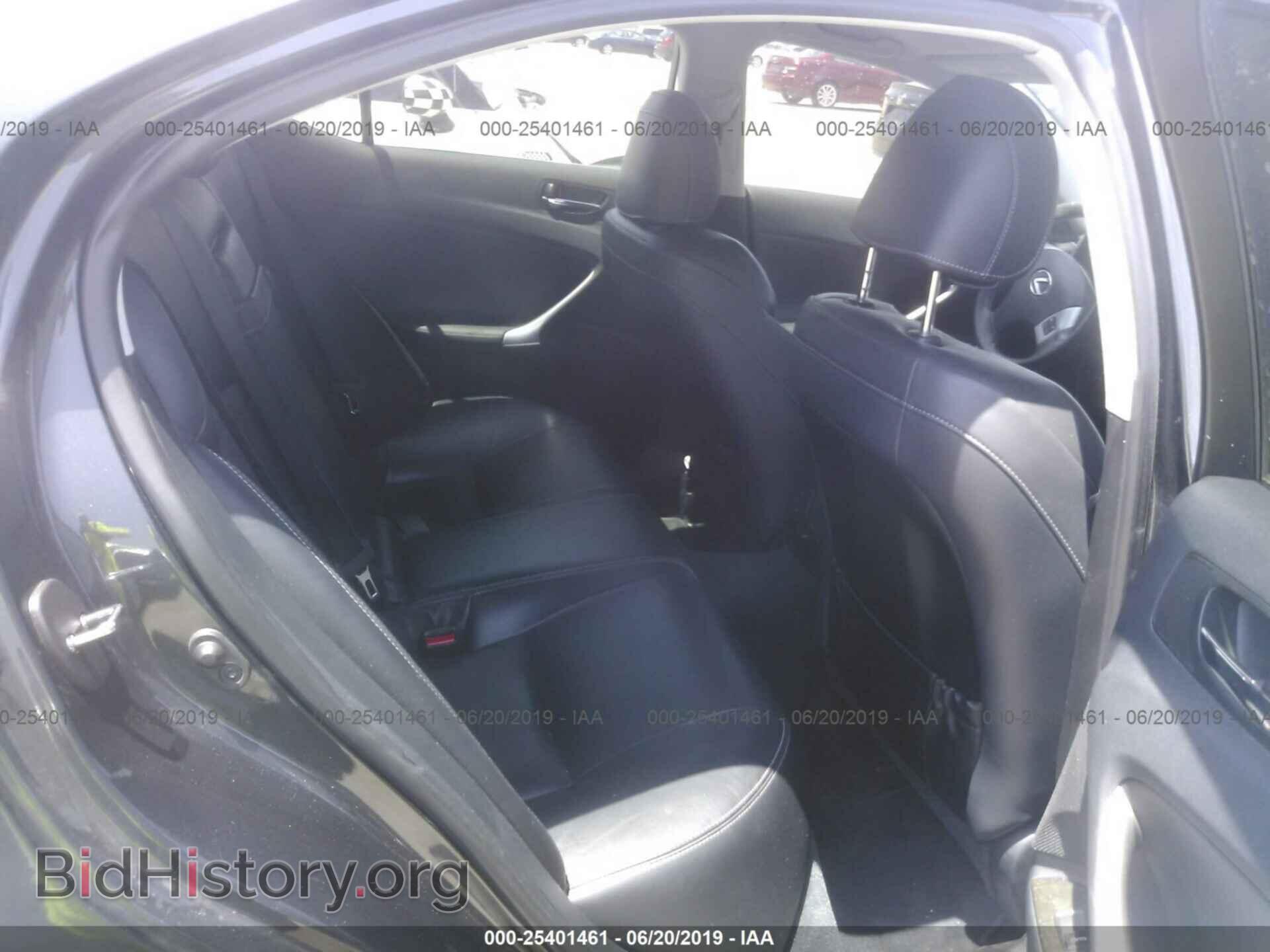 2011 LEXUS IS - VIN: JTHBF5C23B5142722 - Photo 8