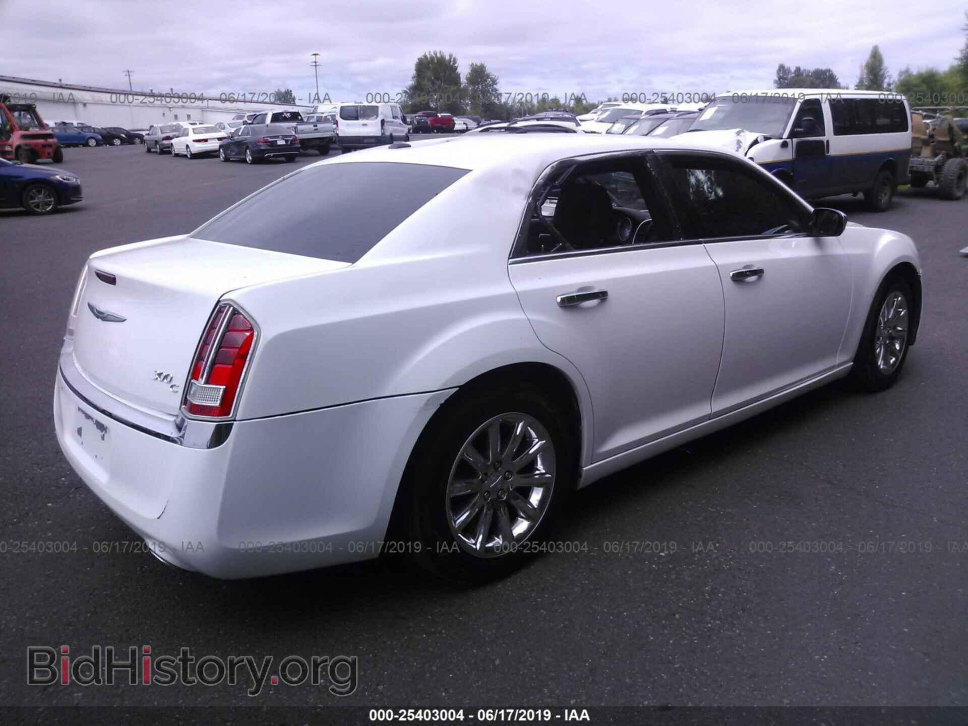 2013 CHRYSLER 300C - VIN: 2C3CCAET2DH510160 - Фото 4