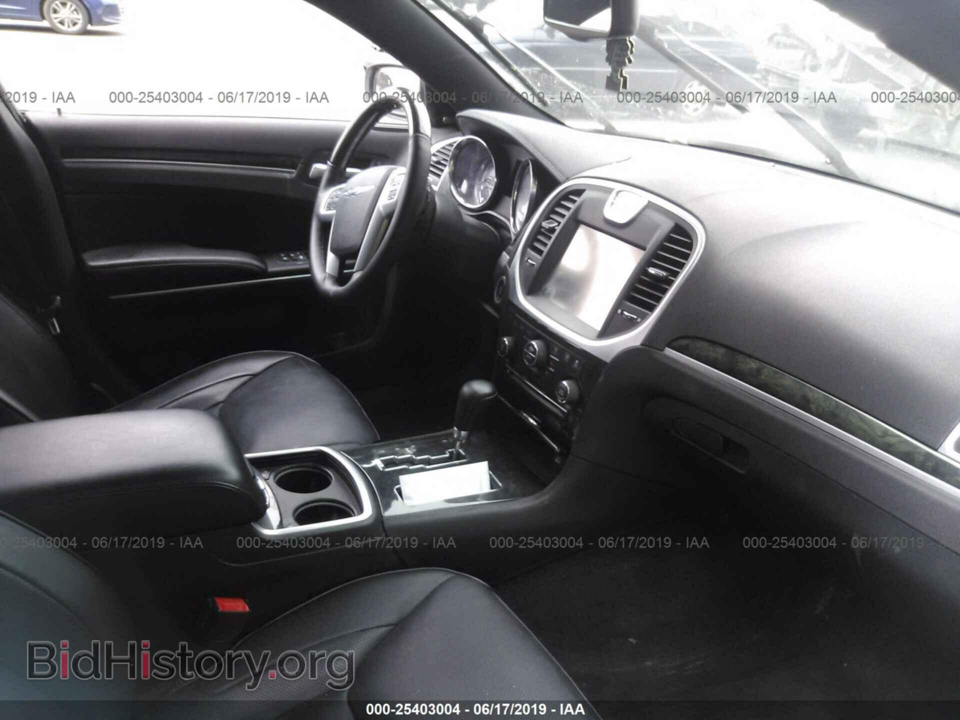 2013 CHRYSLER 300C - VIN: 2C3CCAET2DH510160 - Фото 5
