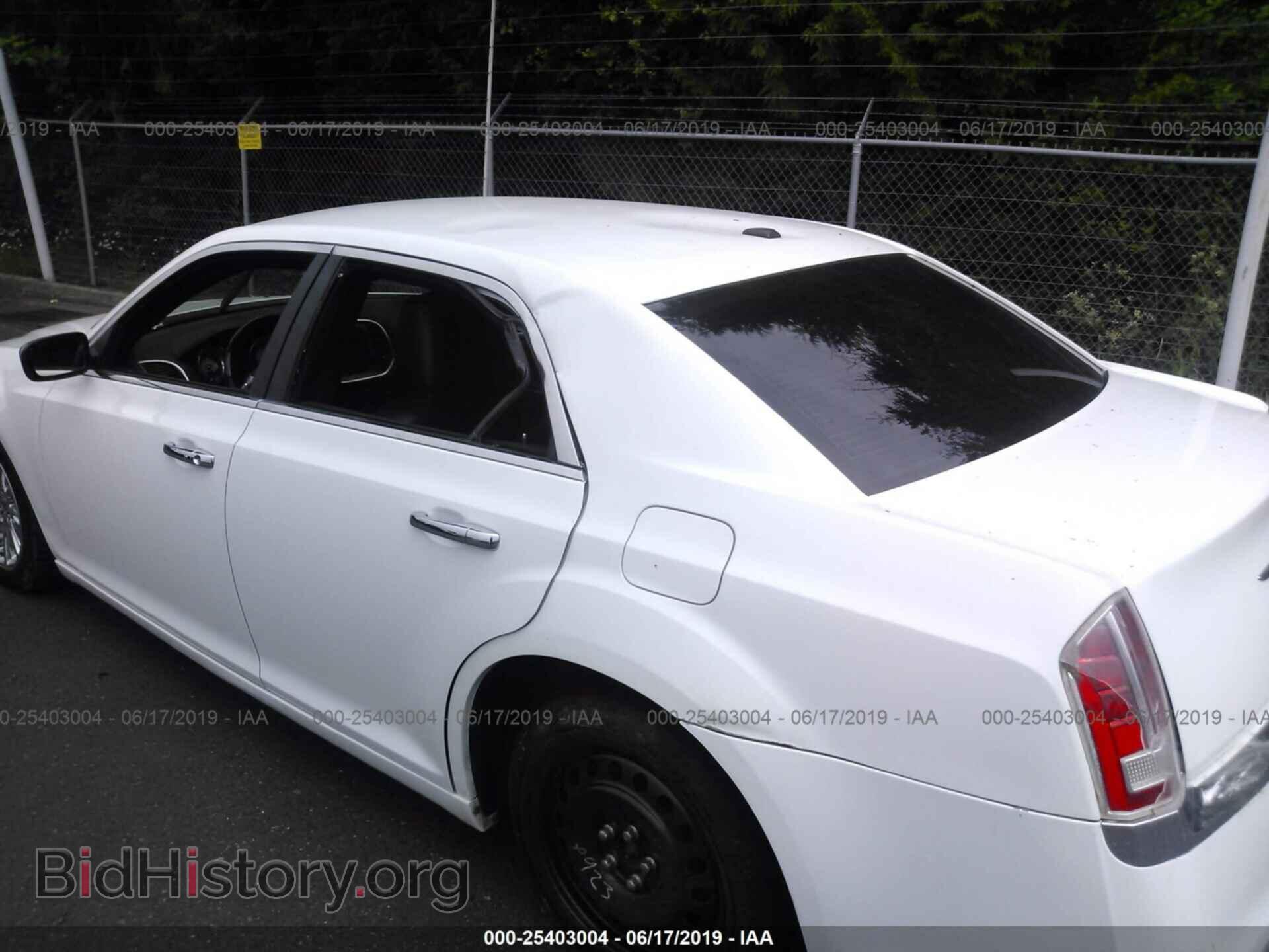 2013 CHRYSLER 300C - VIN: 2C3CCAET2DH510160 - Фото 6