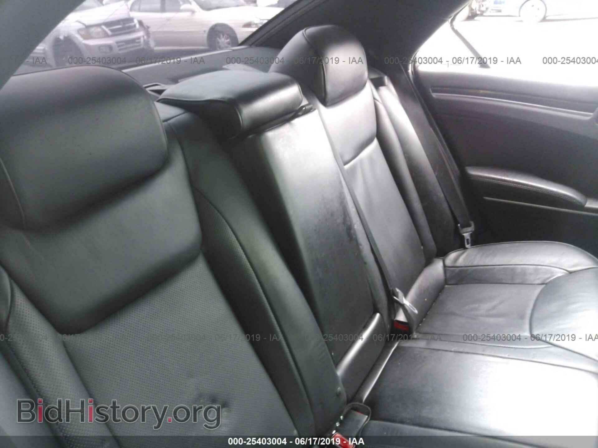 2013 CHRYSLER 300C - VIN: 2C3CCAET2DH510160 - Фото 8